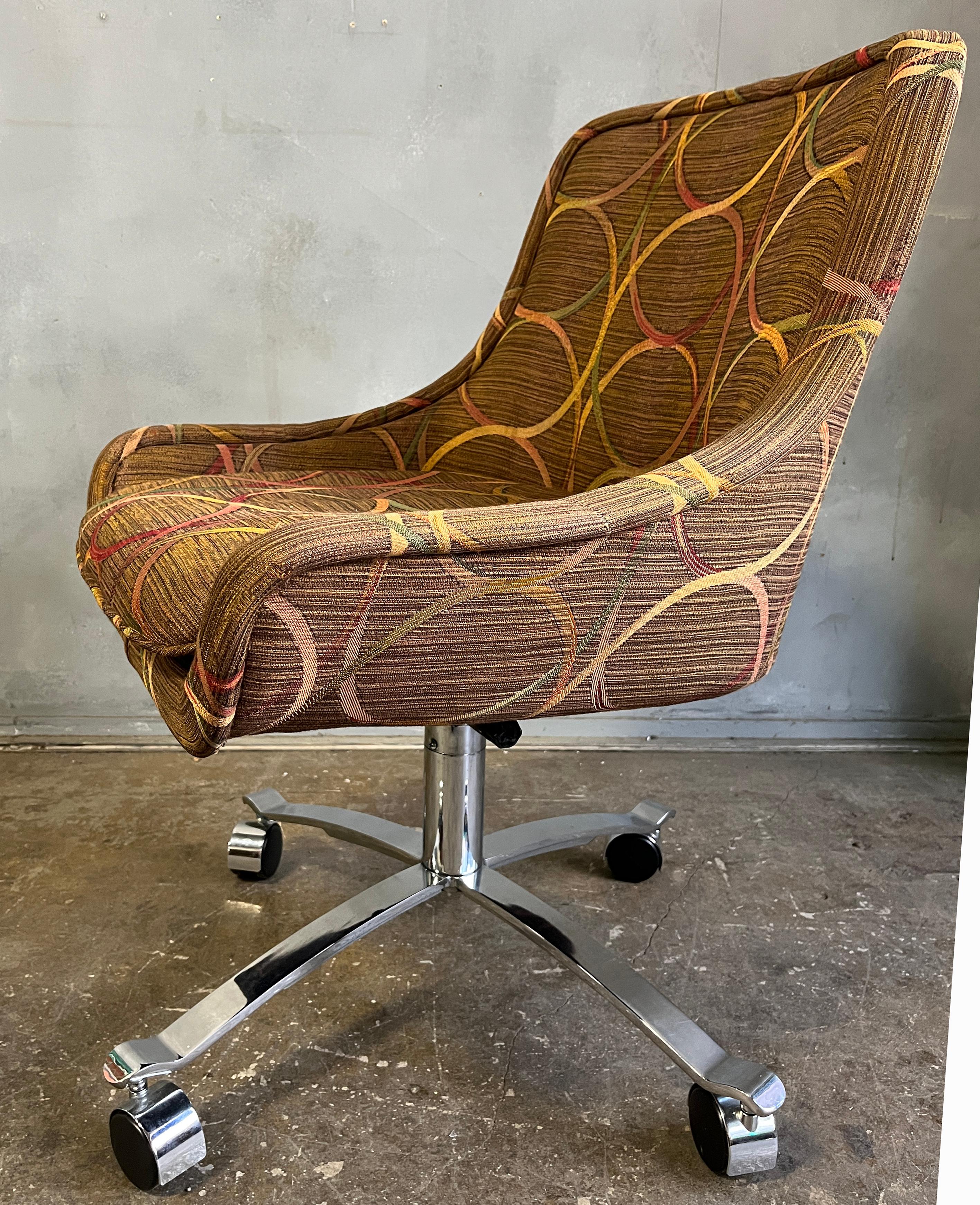 Naoto Fukasawa Office Swivel Chairs Geiger for Herman Miller In Good Condition In BROOKLYN, NY