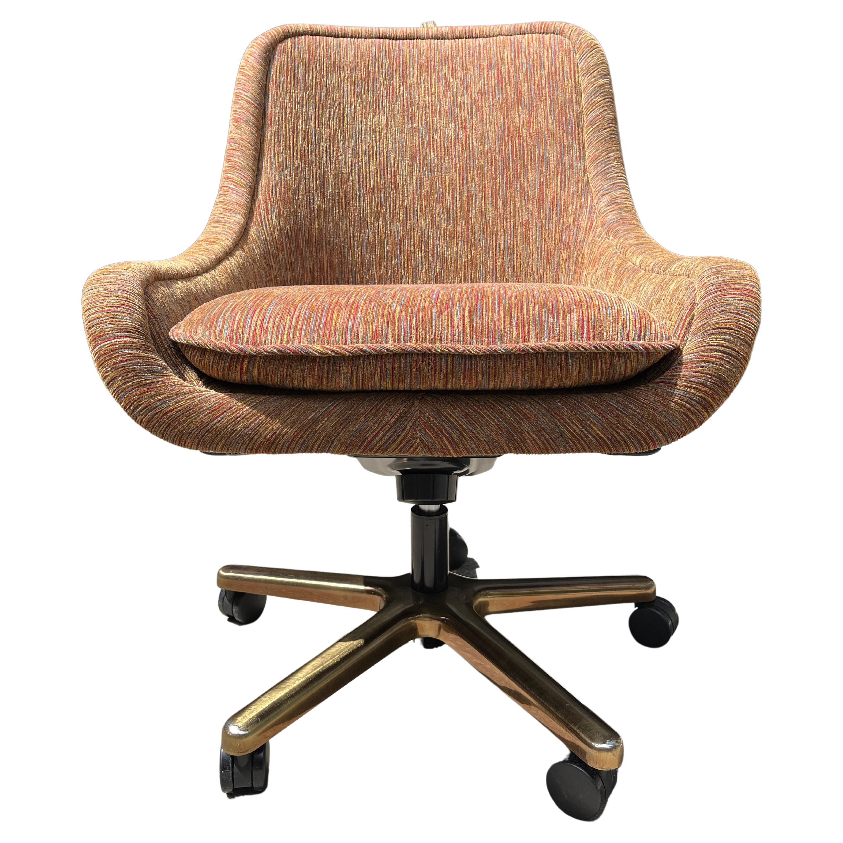 Naoto Fukasawa Office Swivel Chairs Geiger for Herman Miller In Good Condition In BROOKLYN, NY