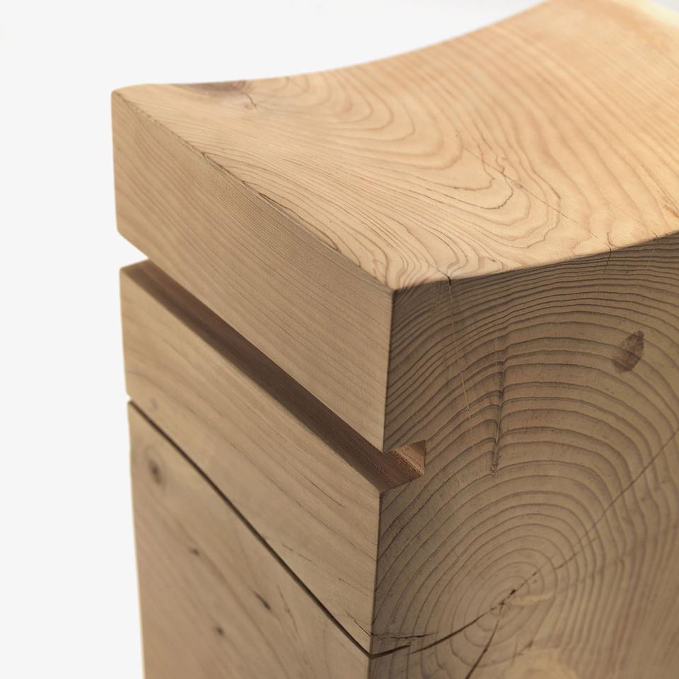 Napa Taburete Grande Para Exterior y Baño Tallado En Cedro Perfumado, Pareja Moderno en venta