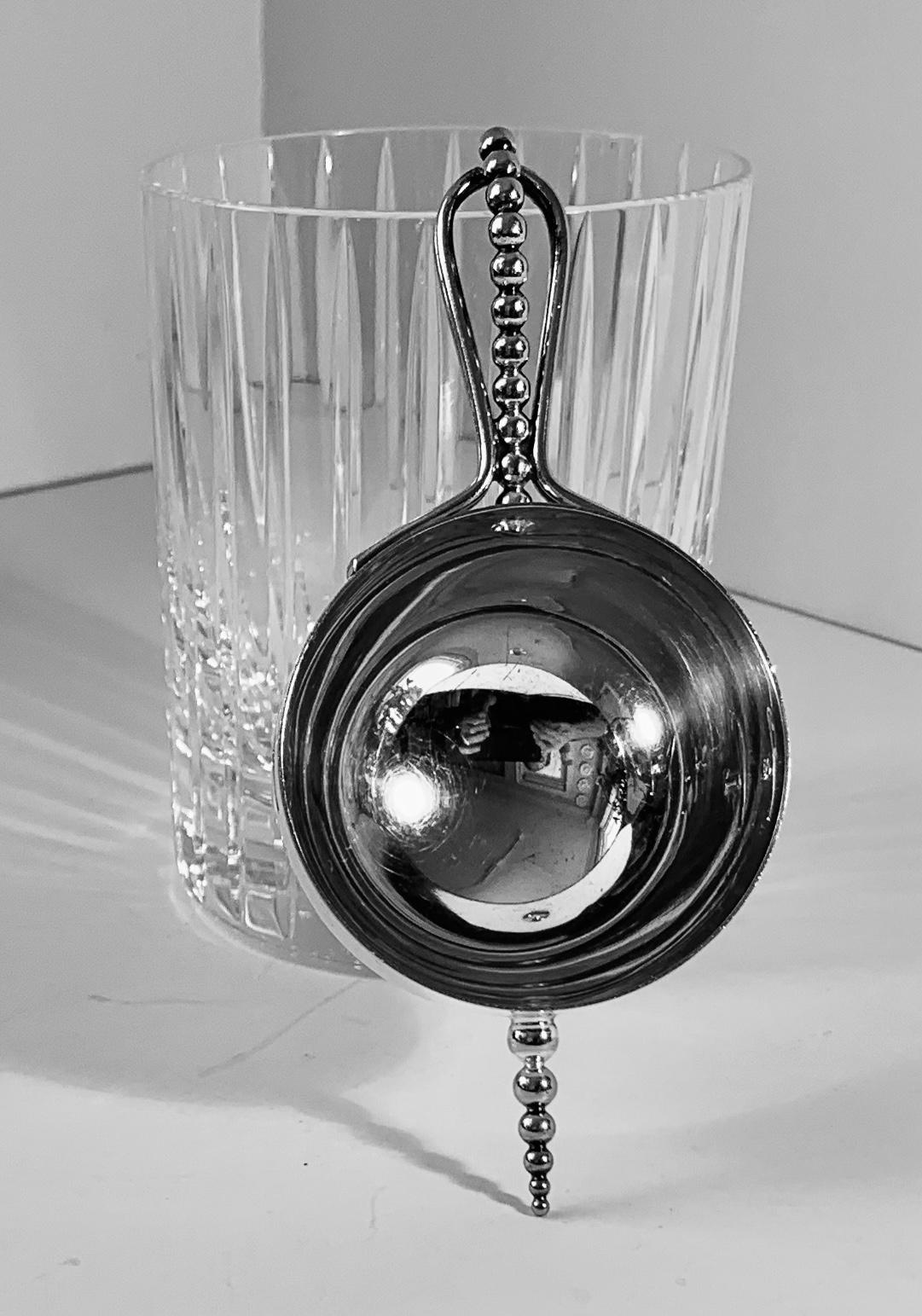 Napier Bottoms-Up Spirit Measure/Jigger Art Decó Plateado Chapado en venta