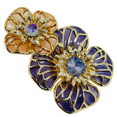 NAPIER broche de cristal firmado en tono dorado flor de diseño