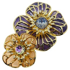 NAPIER signed gold tone glass flower designer brooch
