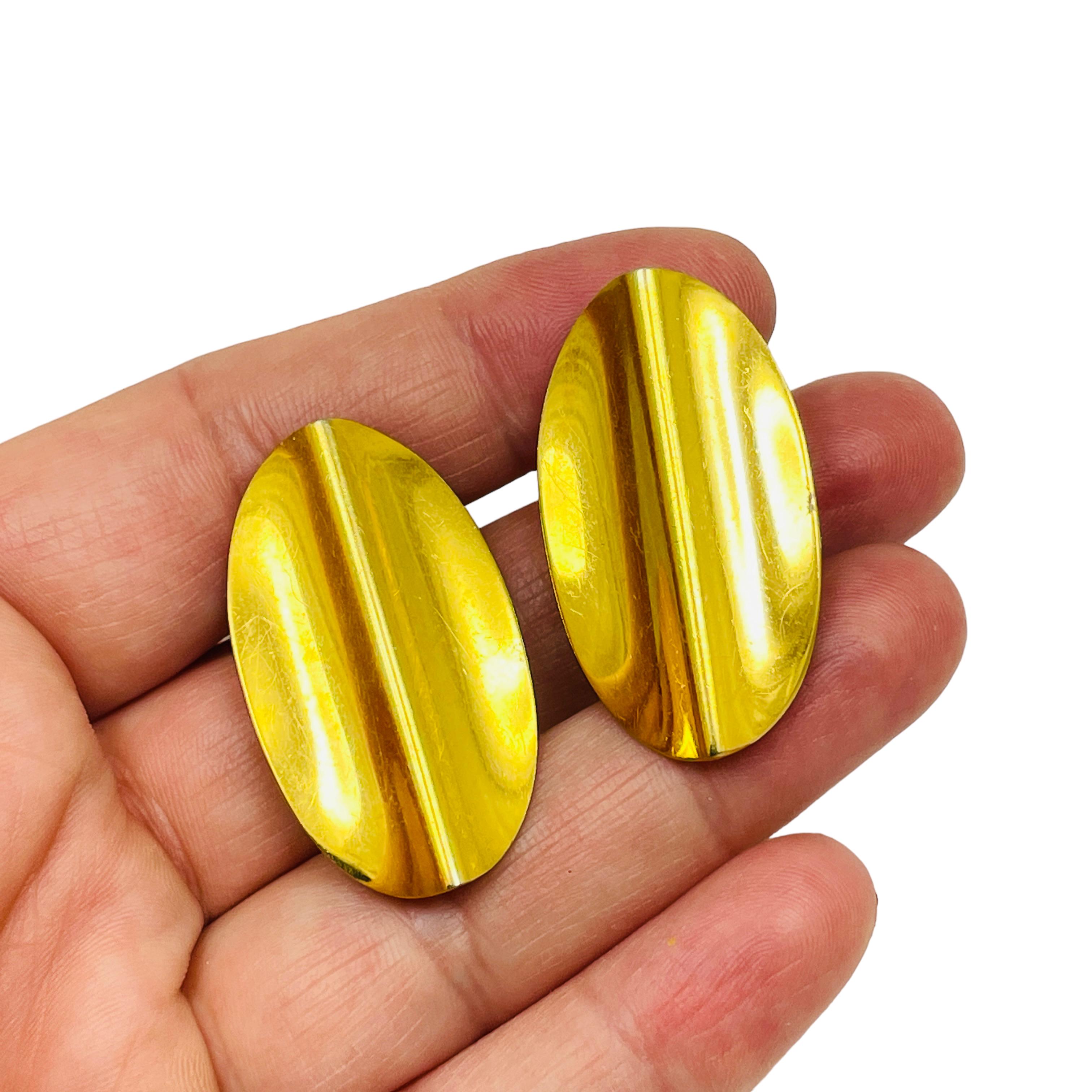 NAPIER signiert Vintage Gold Ton Designer 80er Jahre Clip auf Ohrringe im Zustand „Gut“ im Angebot in Palos Hills, IL