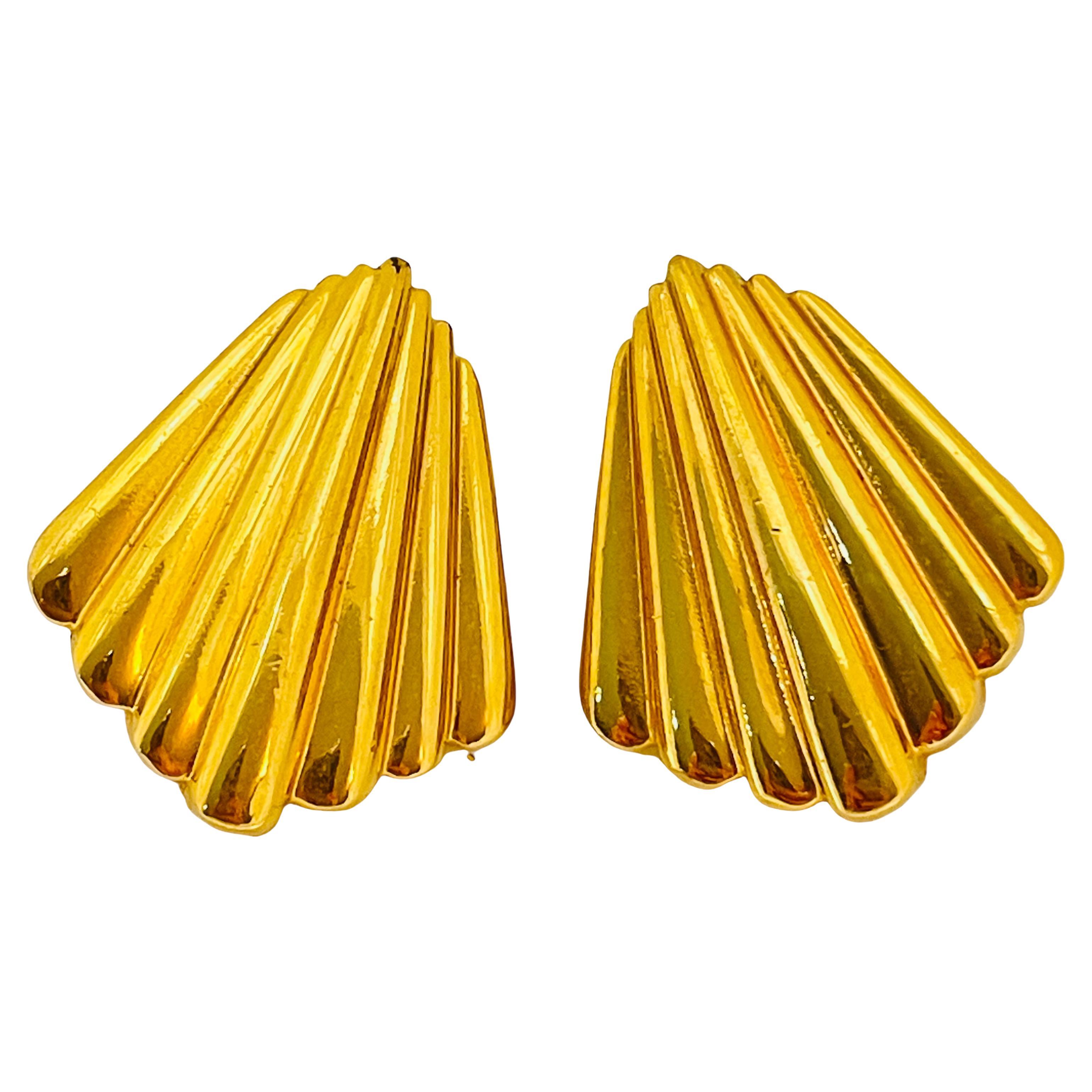 Is Napier jewelry real?