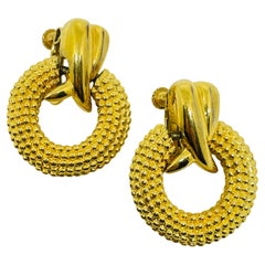 NAPIER signed vintage gold tone door knocker designer clip on dangle earrings