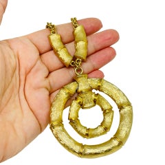 NAPIER signed vintage gold tone massive bamboo pendant designer chain necklace