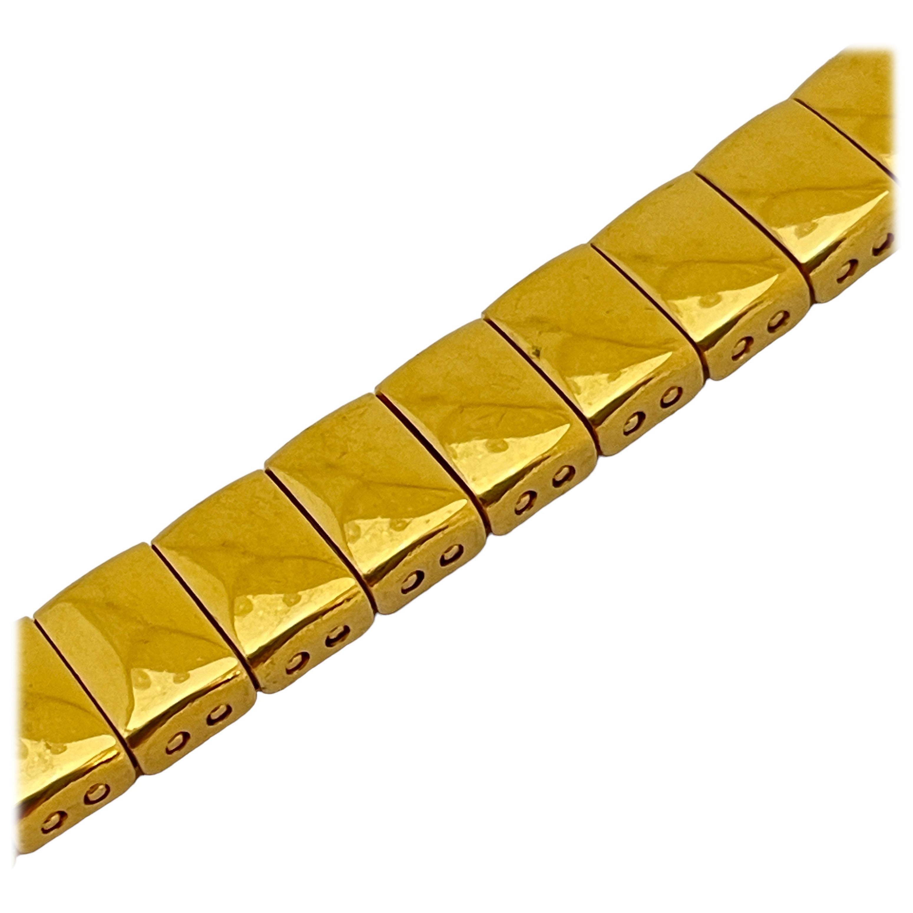 NAPIER signed vintage gold tone massive chain link designer bracelet For Sale