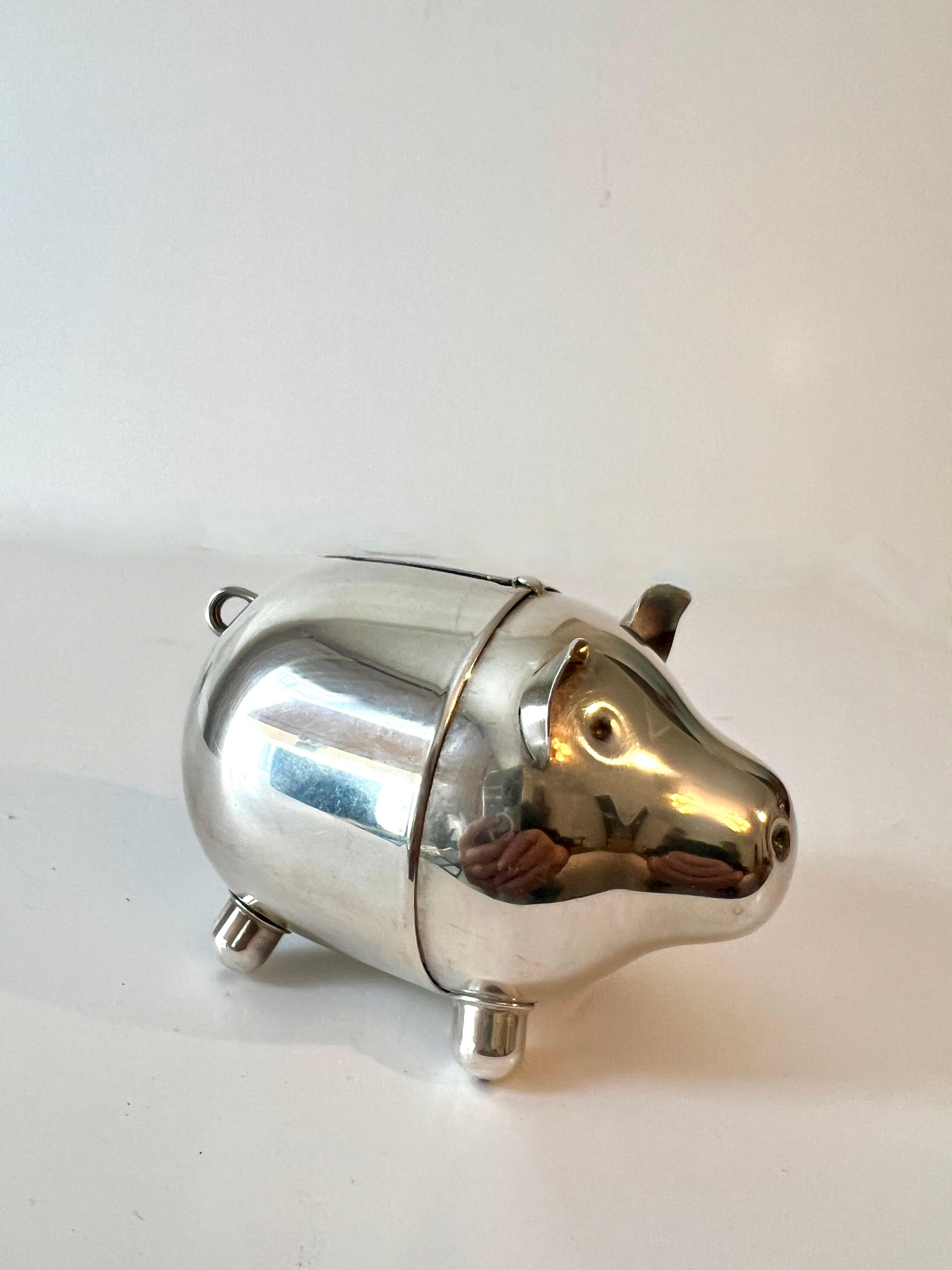 Napier Silver Plate Piggy Bank In Good Condition In Los Angeles, CA