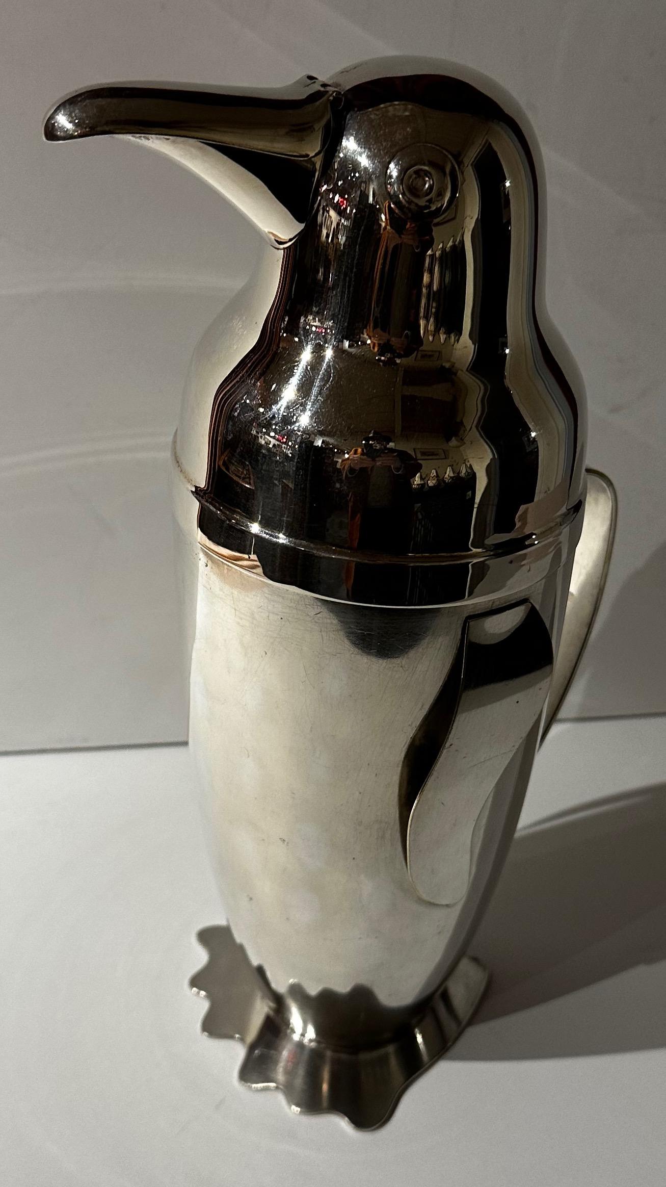 Napier Silver-Plated Penguin Cocktail Shaker, 1936 In Good Condition In Oakland, CA