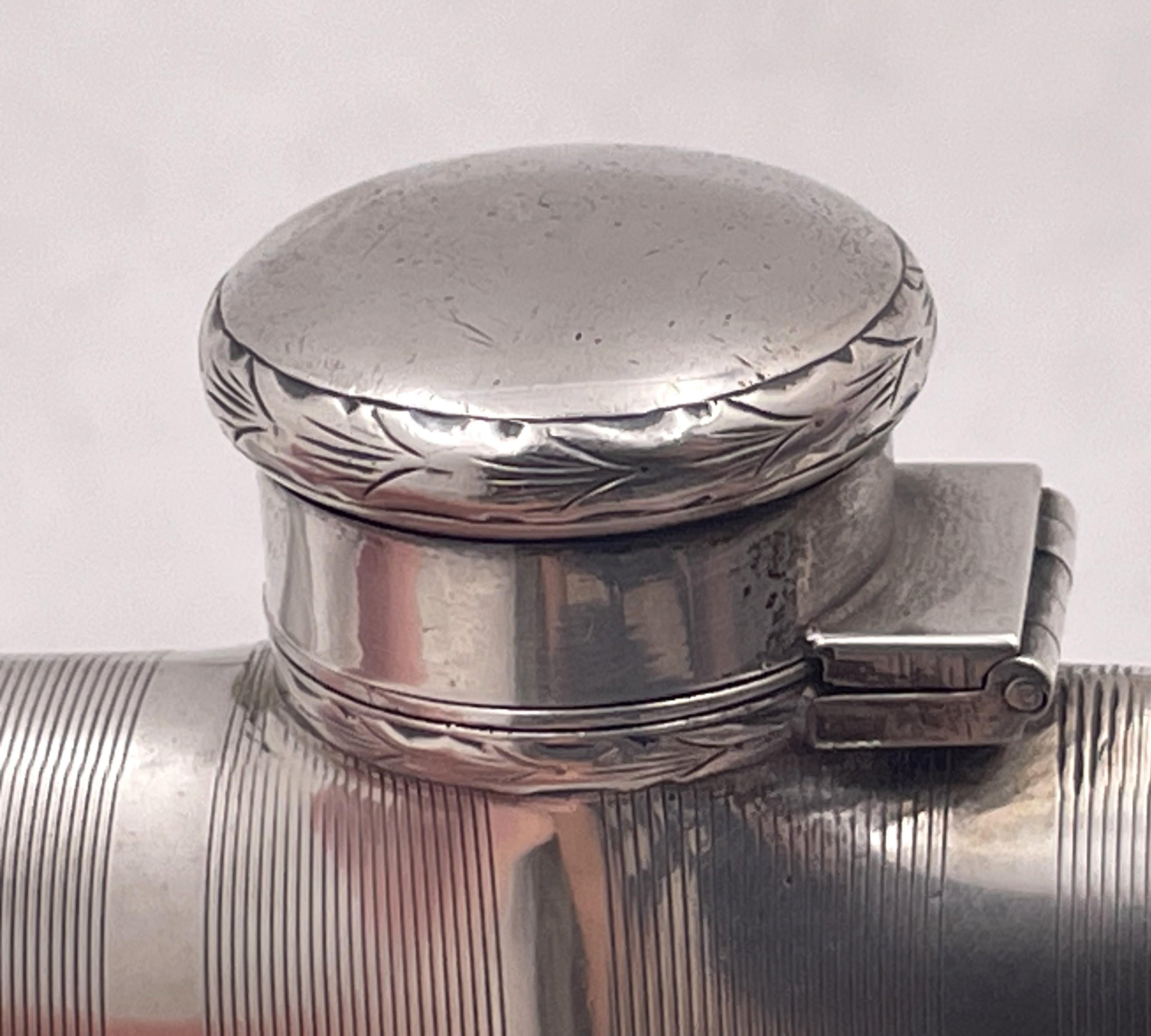 XX secolo Fiaschetta in argento sterling di Napier in stile Art Déco dei primi del Novecento in vendita