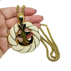 NAPIER vintage gold tone enamel nautical anchor massive pendant chain necklace