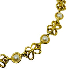 NAPIER vintage gold tone faux pearl chain designer runway necklace