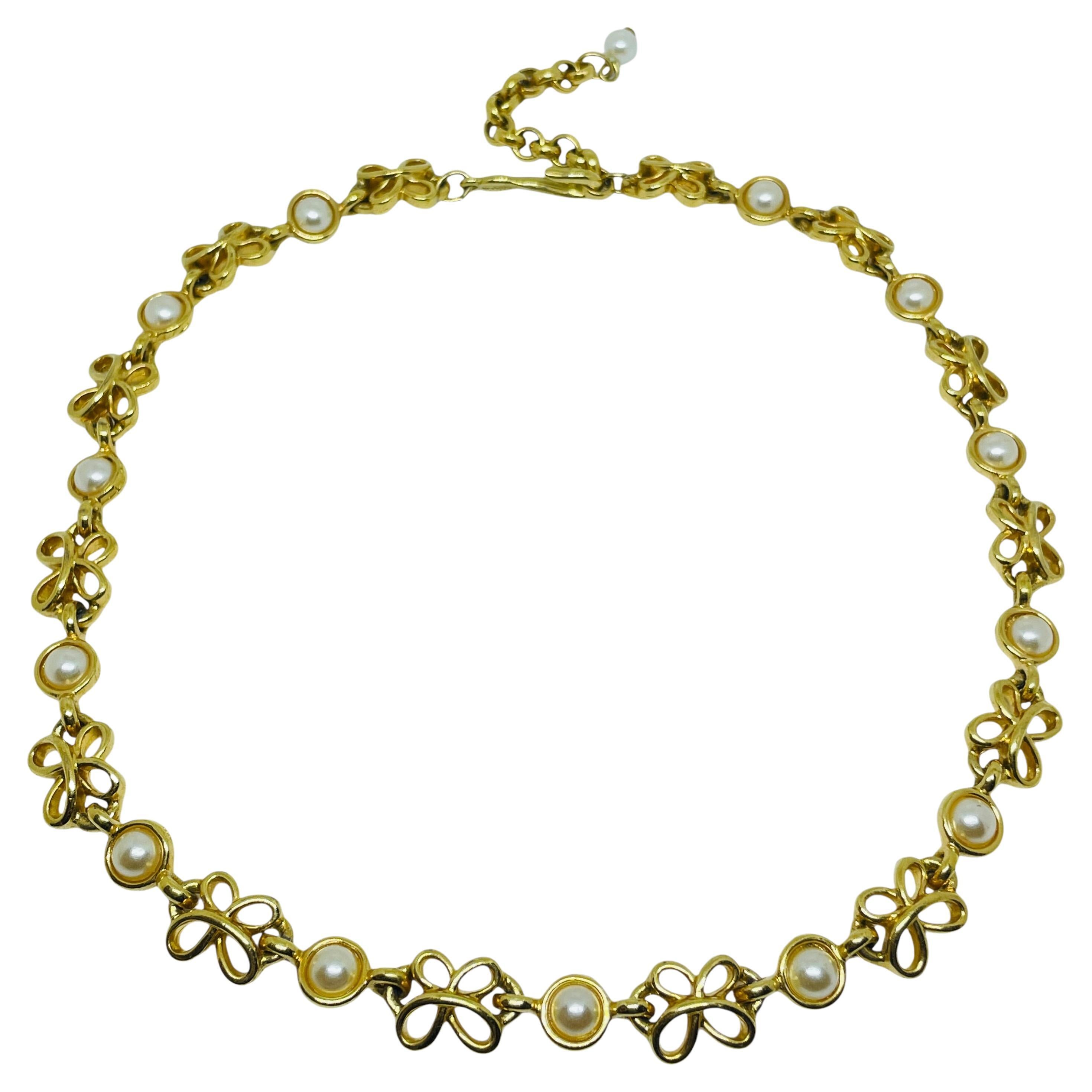 NAPIER collana vintage con catena di perle finte in tono oro per le passerelle