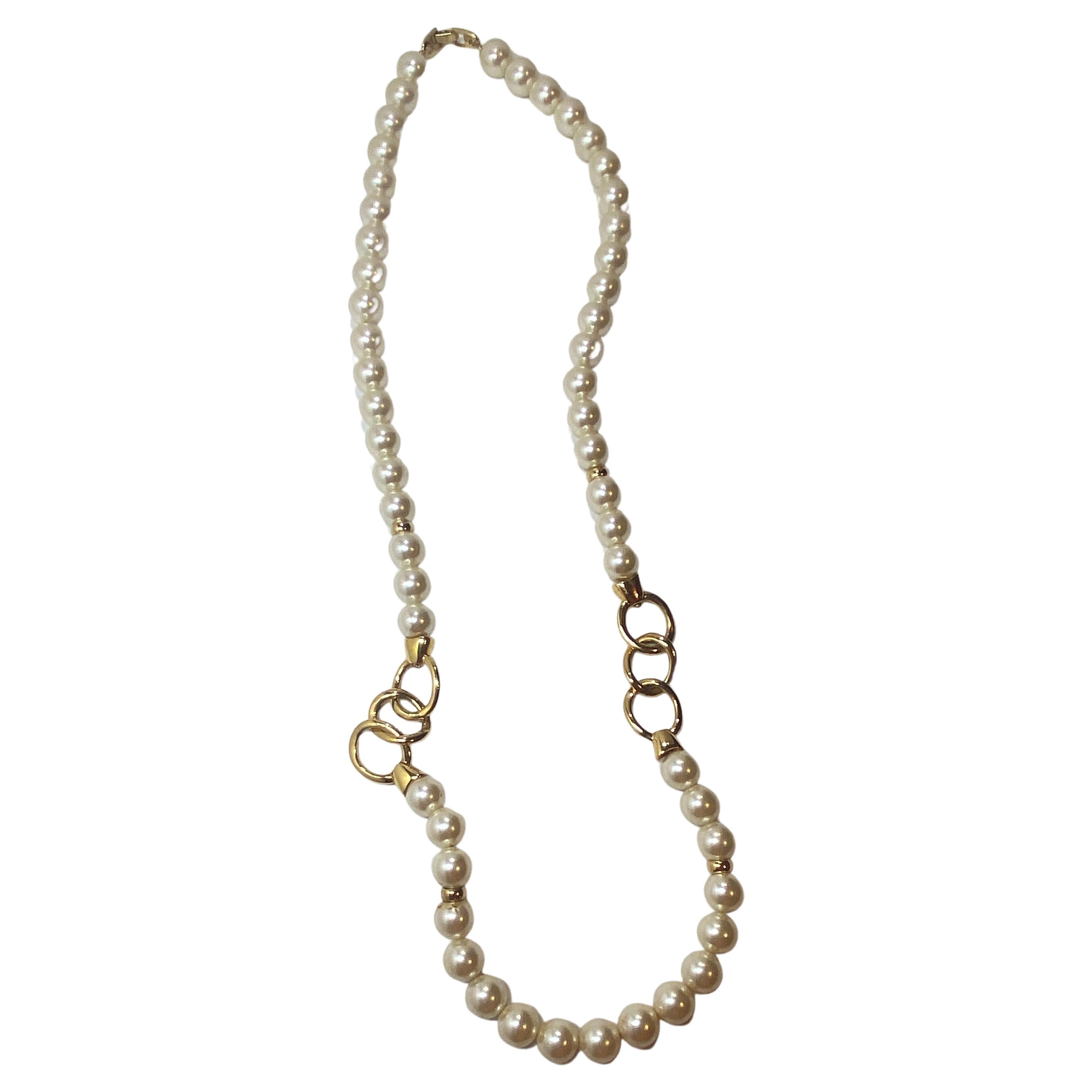 Napier Wonderfully Elegant Pearl with Polished Gold Hardware Chain-Link Necklace For Sale