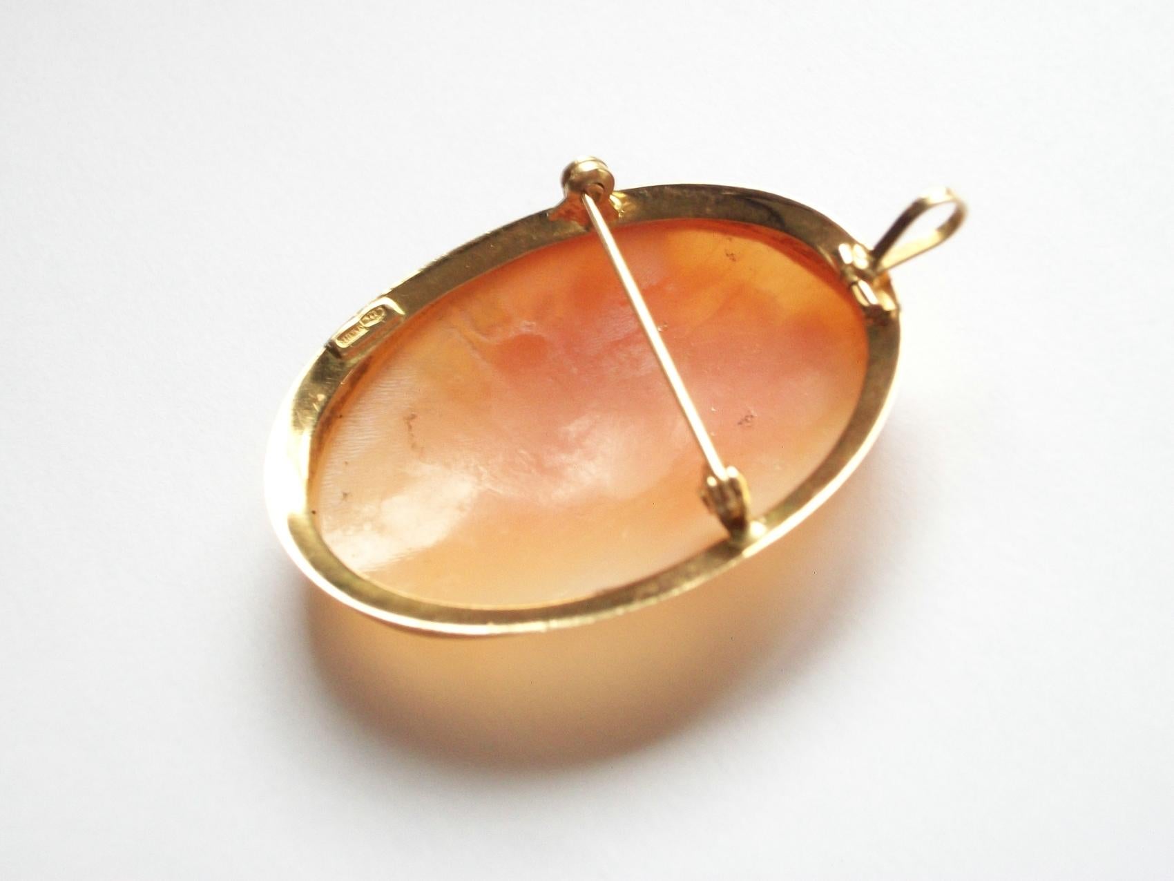 Contemporary Naples Floral Shell Cameo Pendant/Brooch - 18K Gold Frame - Italy - Circa 1950's For Sale