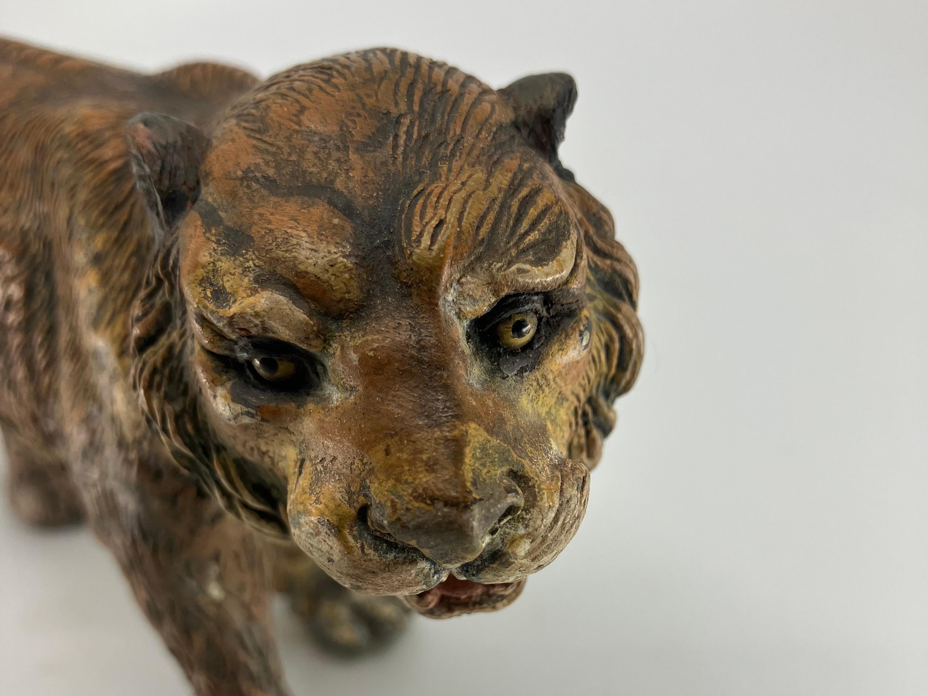 Tigre de terracota pintado en Nápoles en venta 2