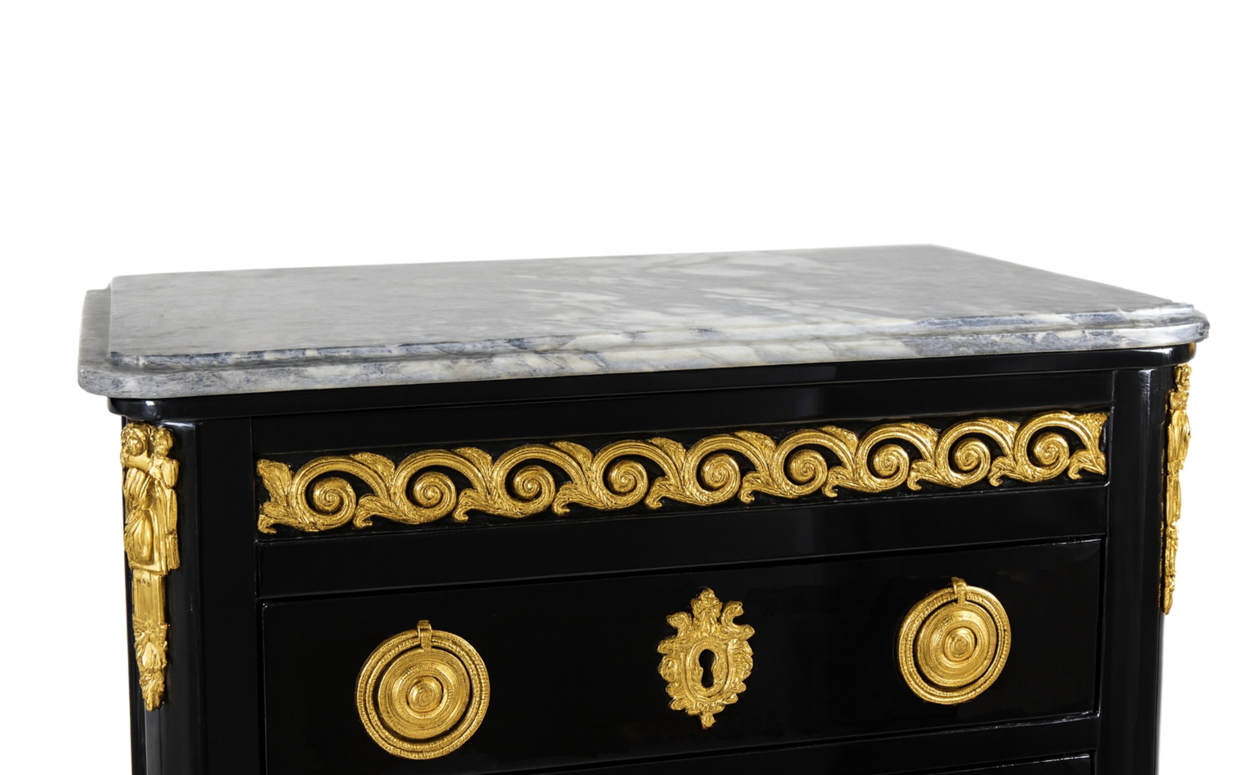Commodo a cassettoniera in marmo laccato nero Napoleone III, XIX secolo in vendita 2