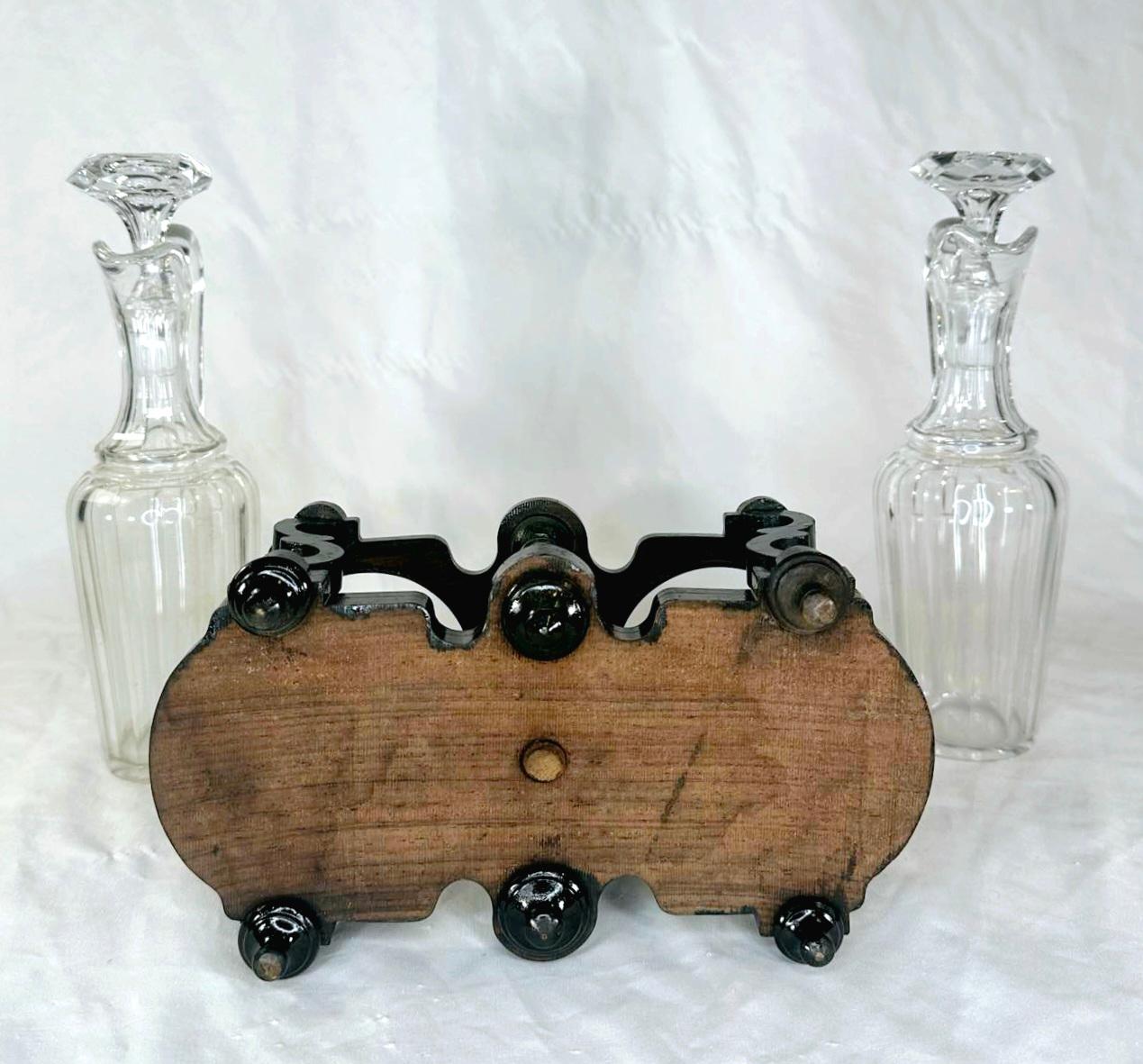 Napolean III French Turned Wood Ebonized Vinaigrier For Sale 3