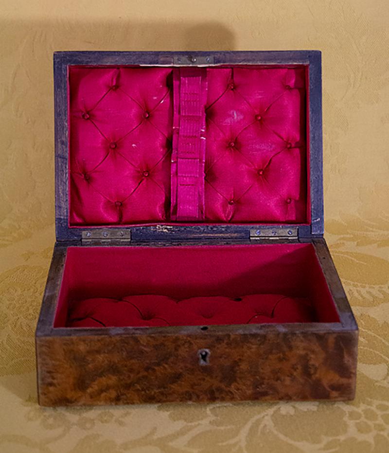 Napoleon 3 Jewelry Box in Rosewood and Marquetry In Good Condition In Beuzevillette, FR