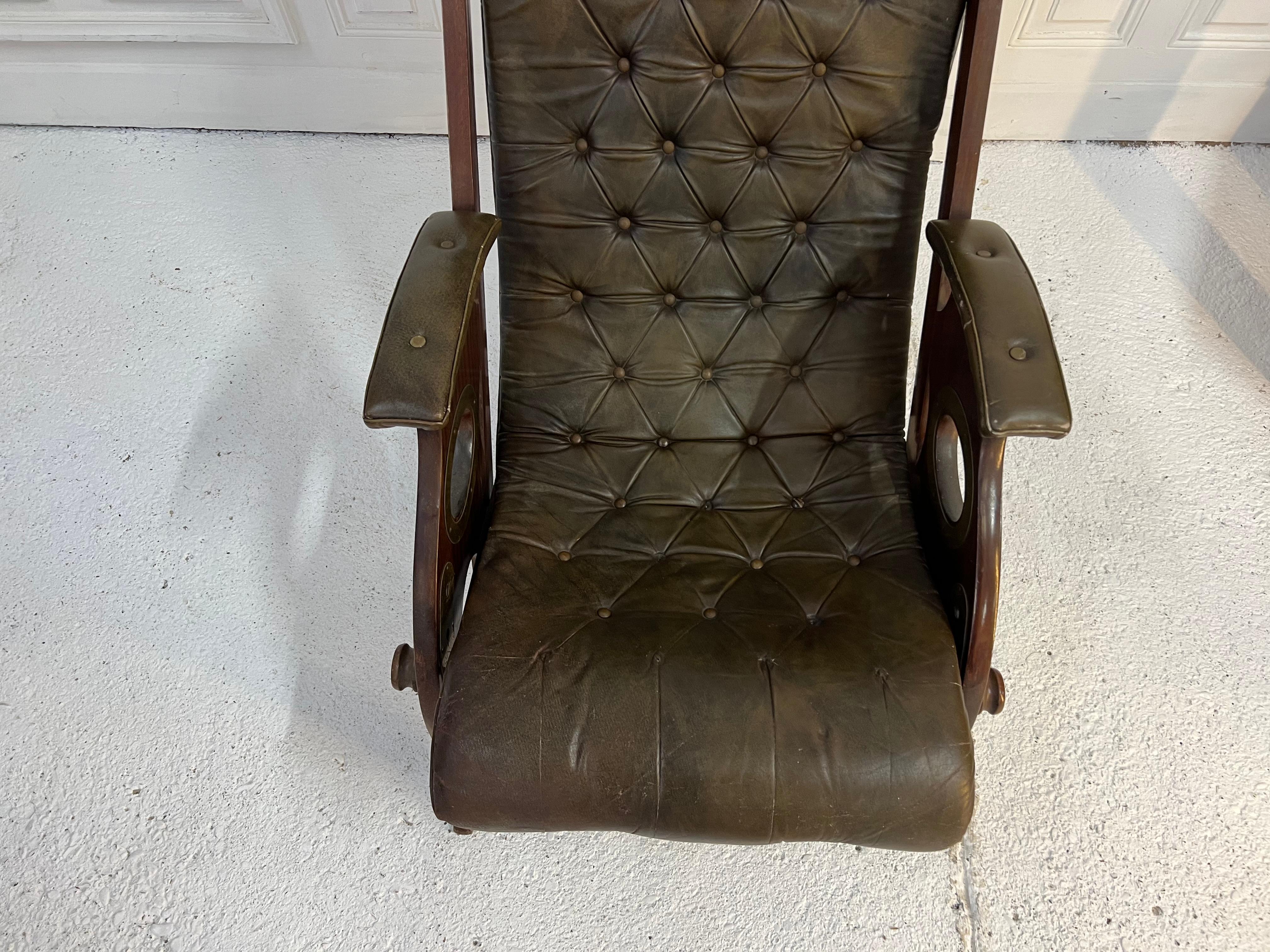 Napoleon 3 Lounge Chair in Leather France In Good Condition In PÉZENAS, FR