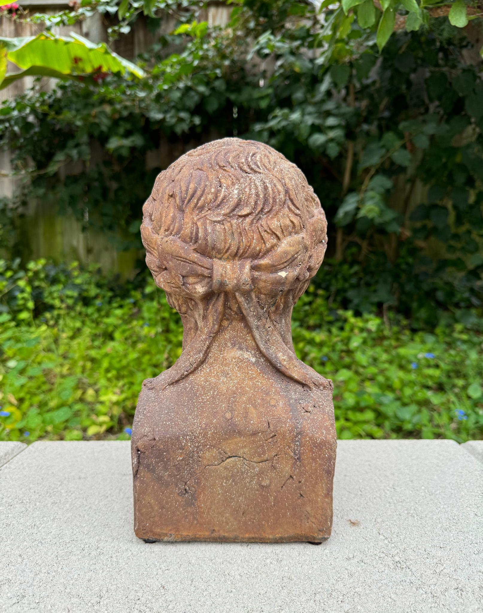 Busto in terracotta invecchiata di Napoleone come Cesare, XX secolo in vendita 4