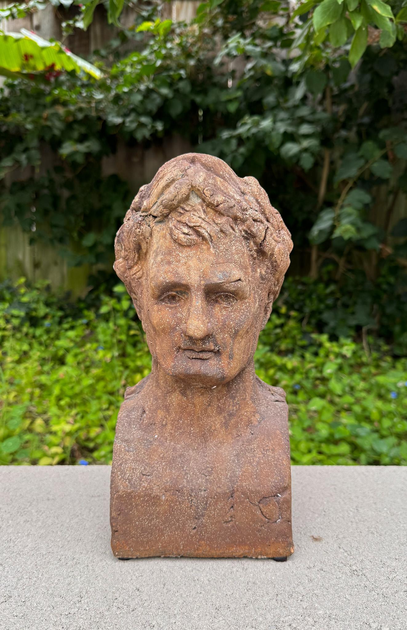 Sconosciuto Busto in terracotta invecchiata di Napoleone come Cesare, XX secolo in vendita