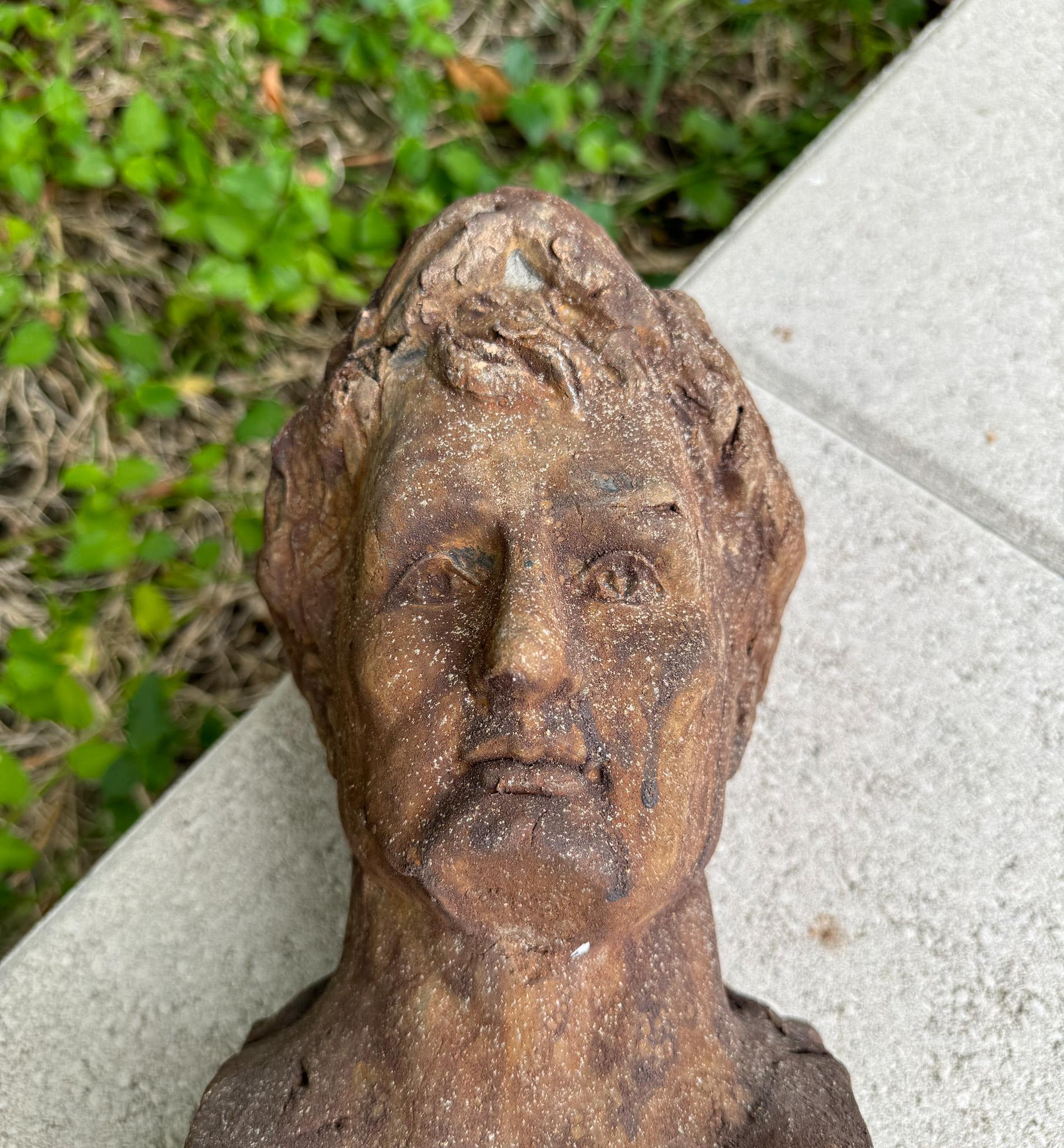 Busto in terracotta invecchiata di Napoleone come Cesare, XX secolo in vendita 3