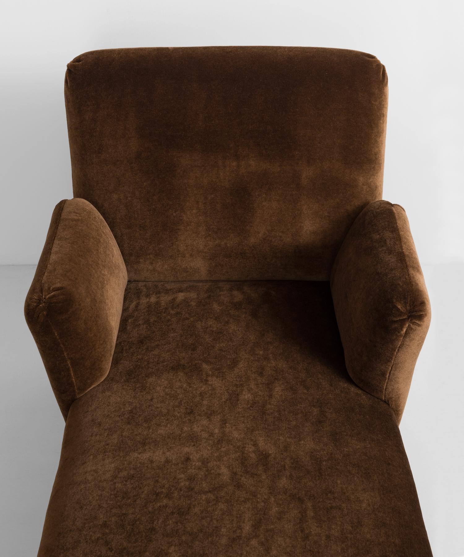 French Napoleon Chaise Lounge, France, circa 1880