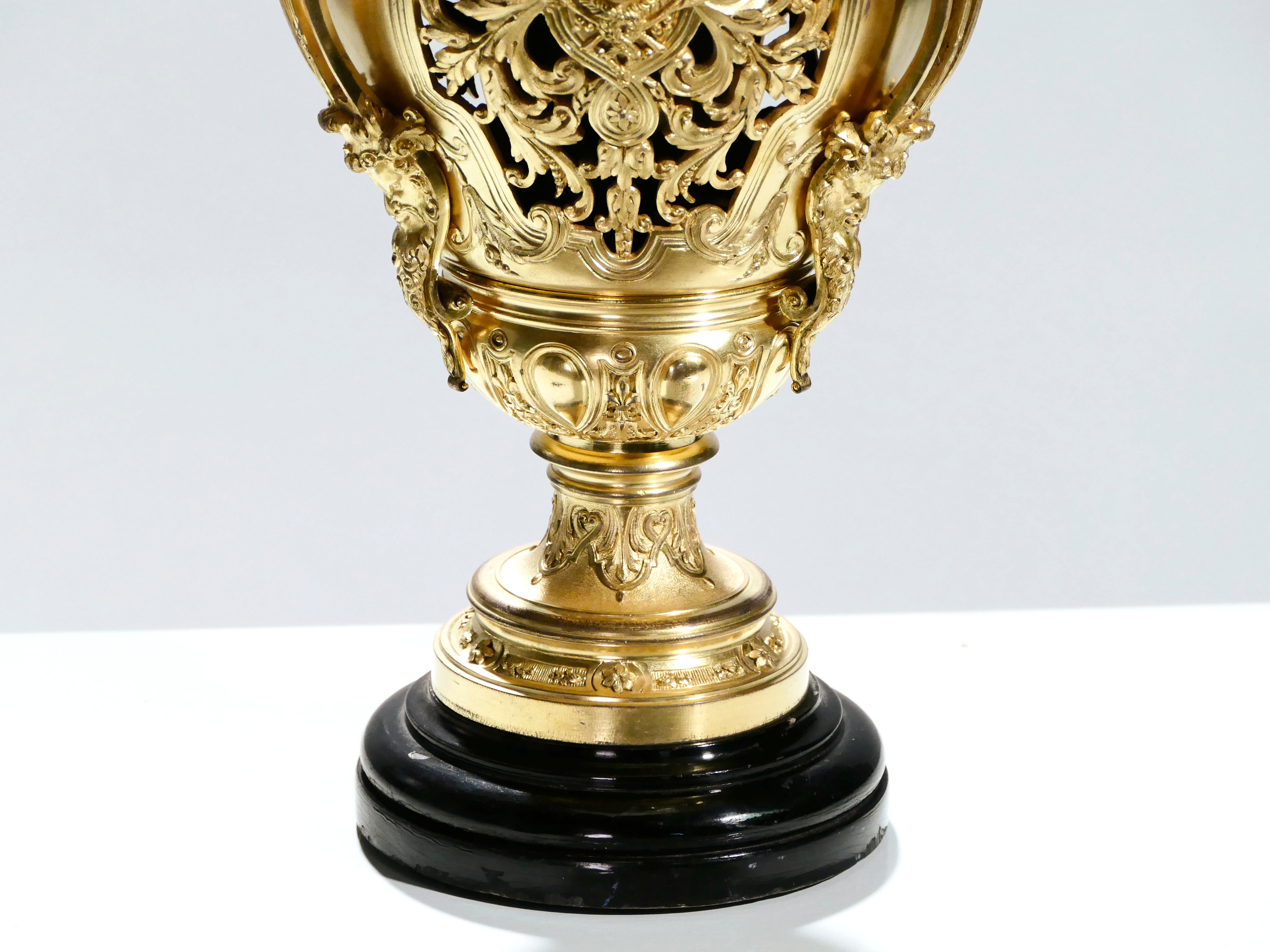 Napoleon III 19th Century French Bronze Lamp 4