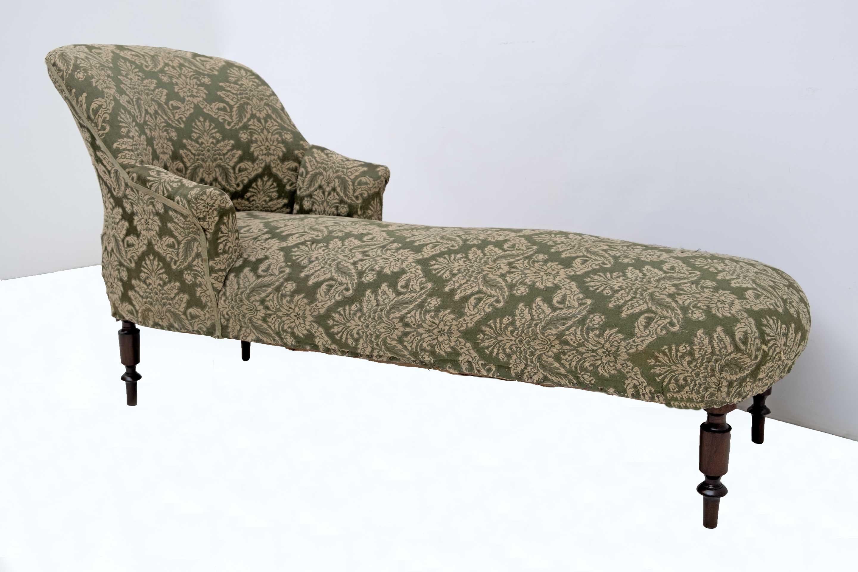 Late 19th Century Napoleon III 19th Century French Chaise Longue For Sale