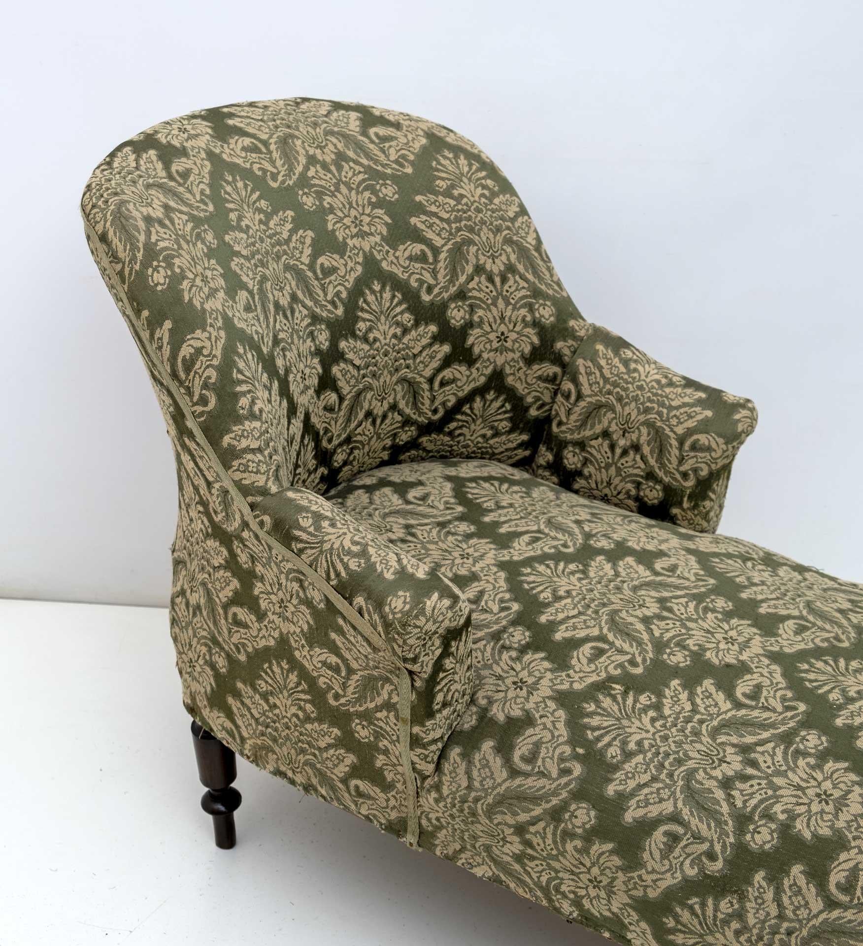 Fabric Napoleon III 19th Century French Chaise Longue For Sale