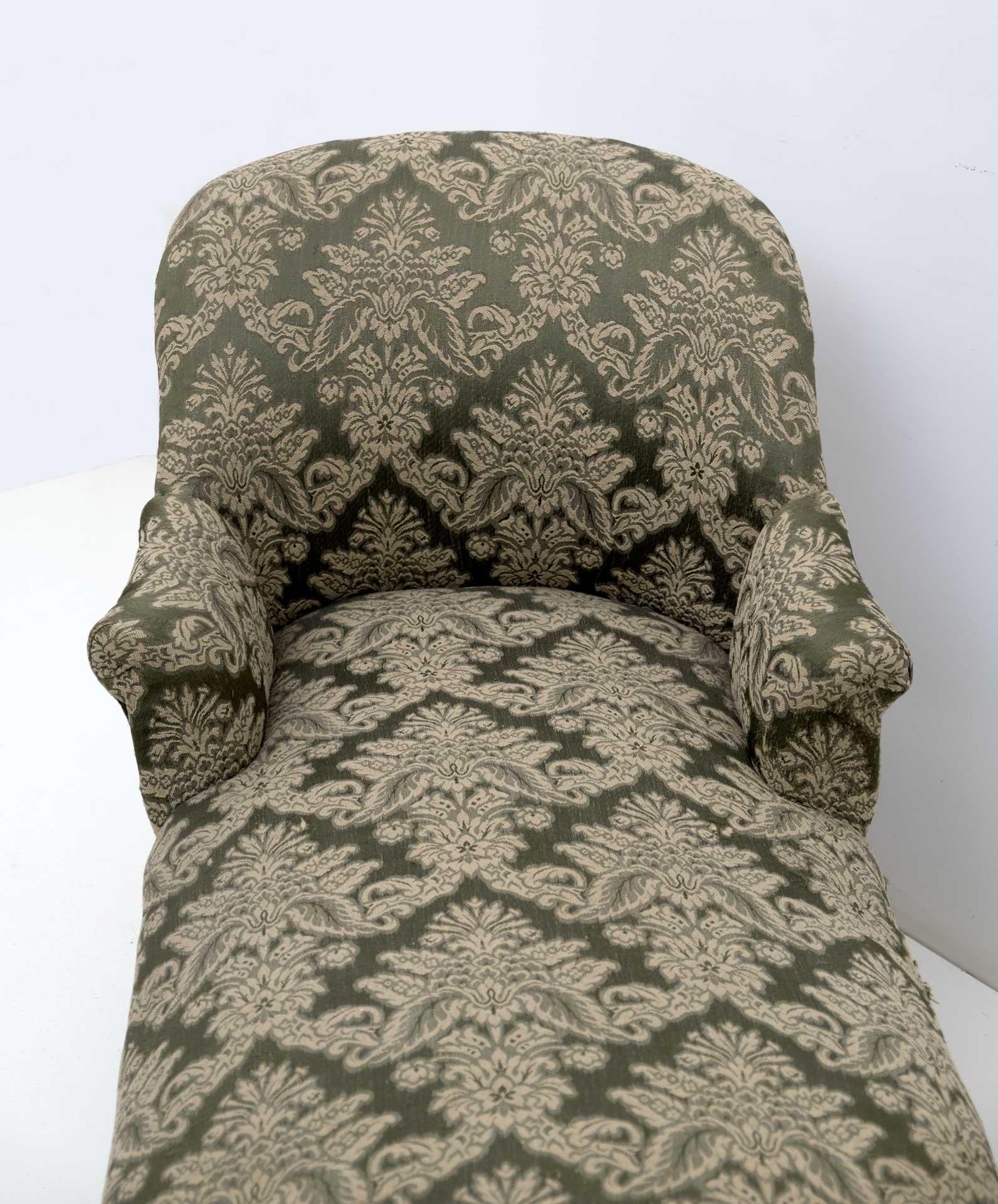 Napoleon III 19th Century French Chaise Longue For Sale 1