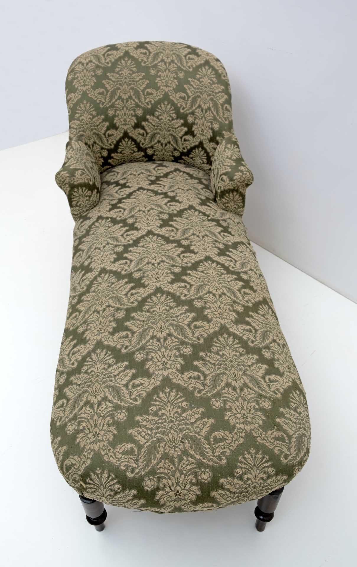 Napoleon III 19th Century French Chaise Longue For Sale 2