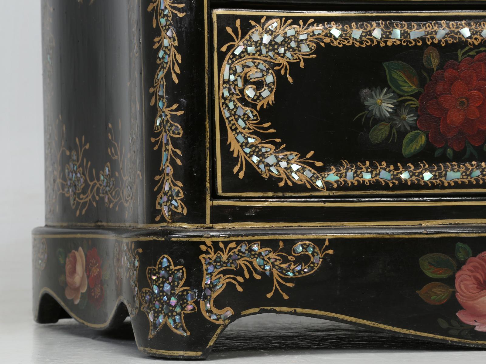 Napoleon III Antique French Secretary in Black Lacquer and Mother of Pearl Inlay 10