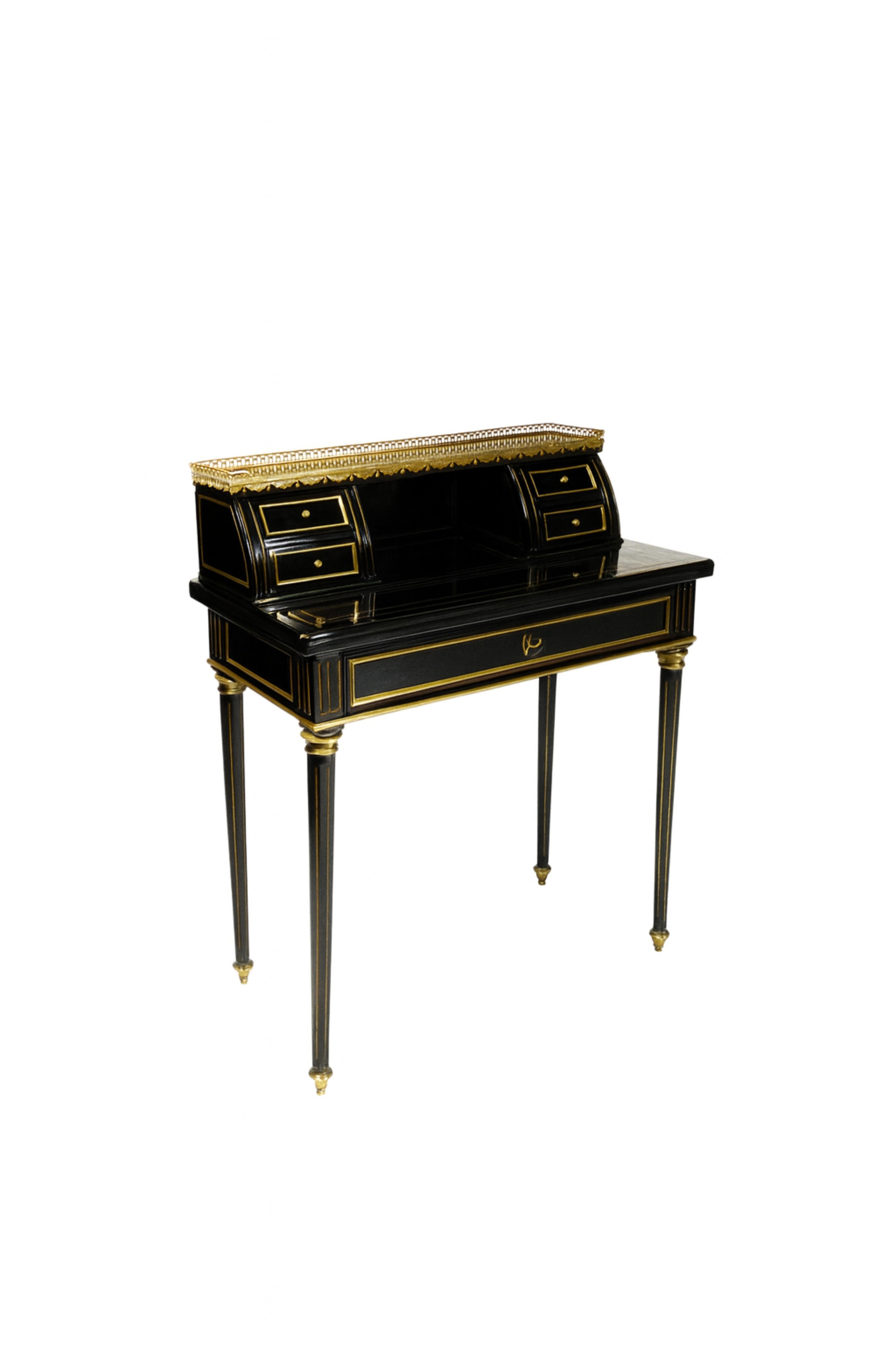 Scrivania bonheur du Jour in lacca nera Napoleone III, fine XIX secolo in vendita 5