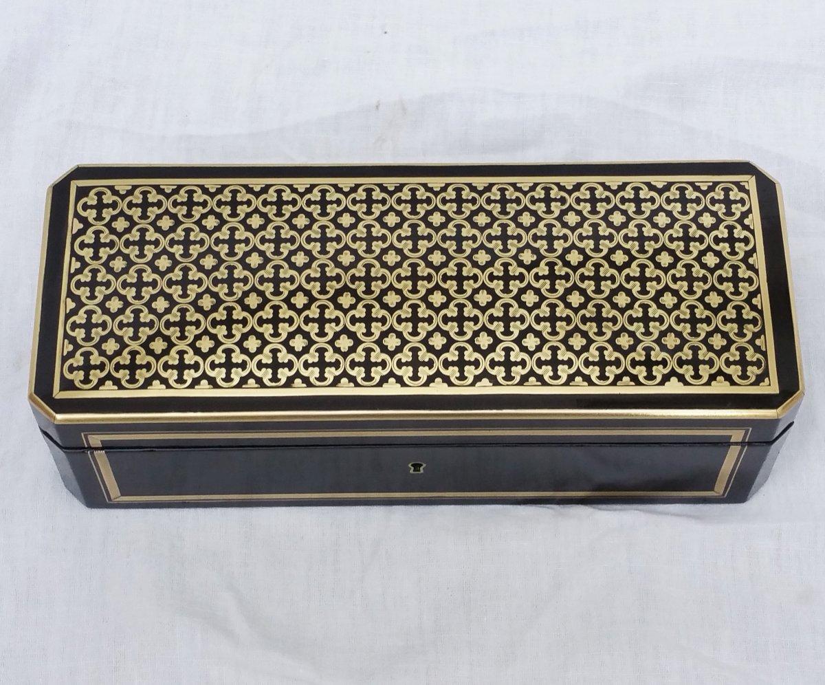 Napoleon III Boulle Marquetry Jewelry Decorative Gloves Box, France In Good Condition In Paris, FR