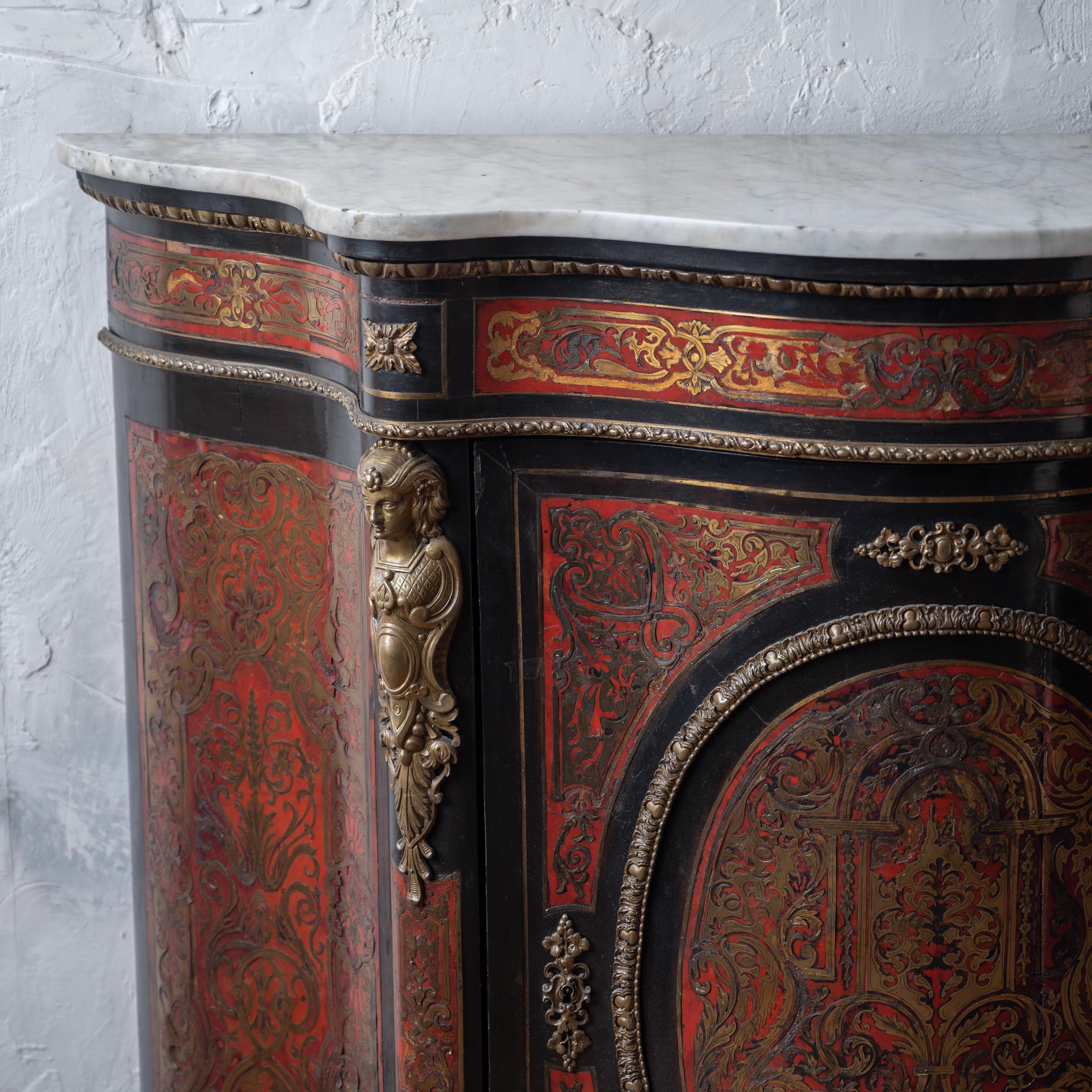 Napoleon III Boulle Marquetry Side Cabinet, c.1860 In Good Condition For Sale In Savannah, GA