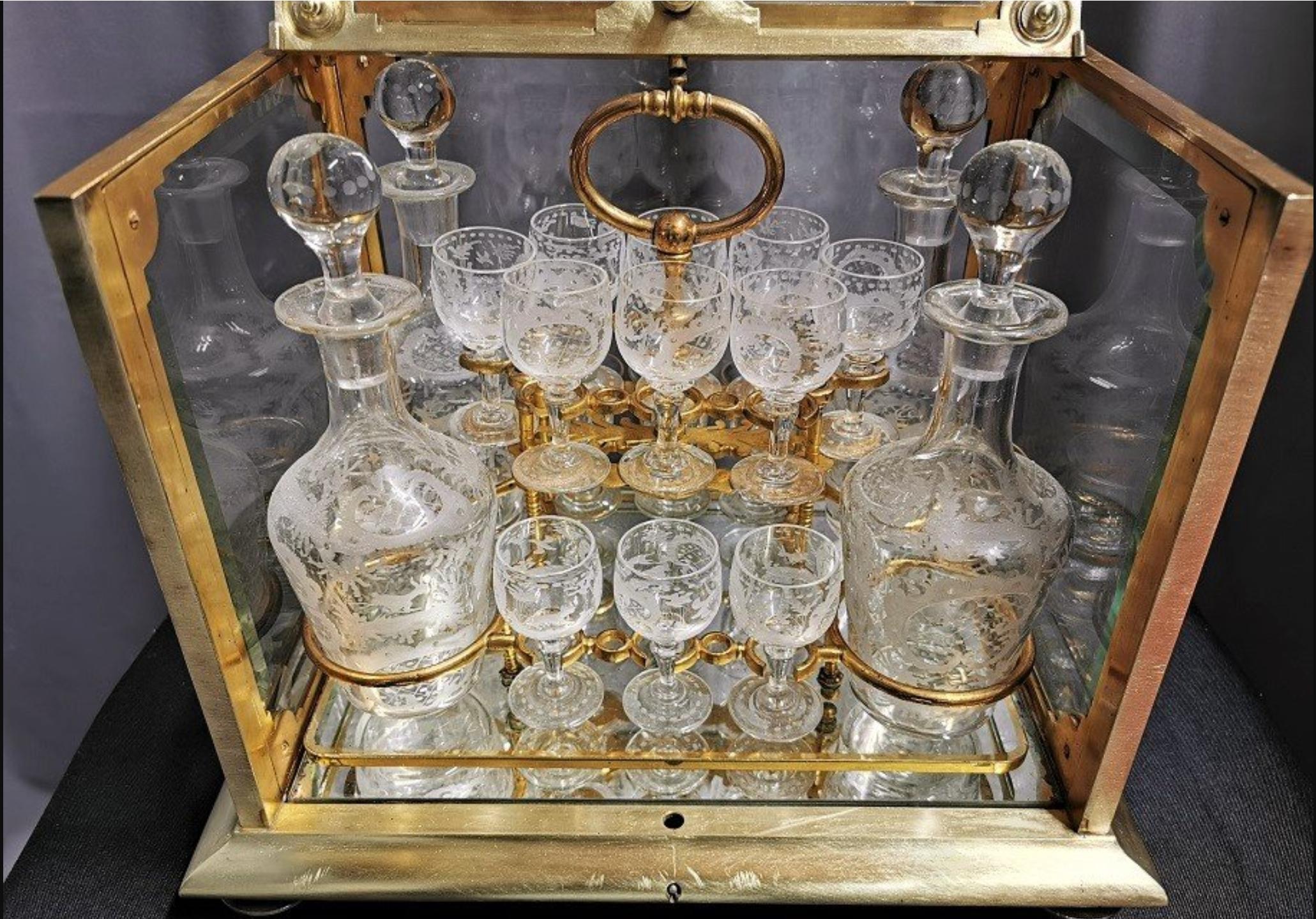 Napoleon III Bronze Liquor Cellar Cabinet Baccarat Crystal, France 19th Century In Good Condition In Paris, FR