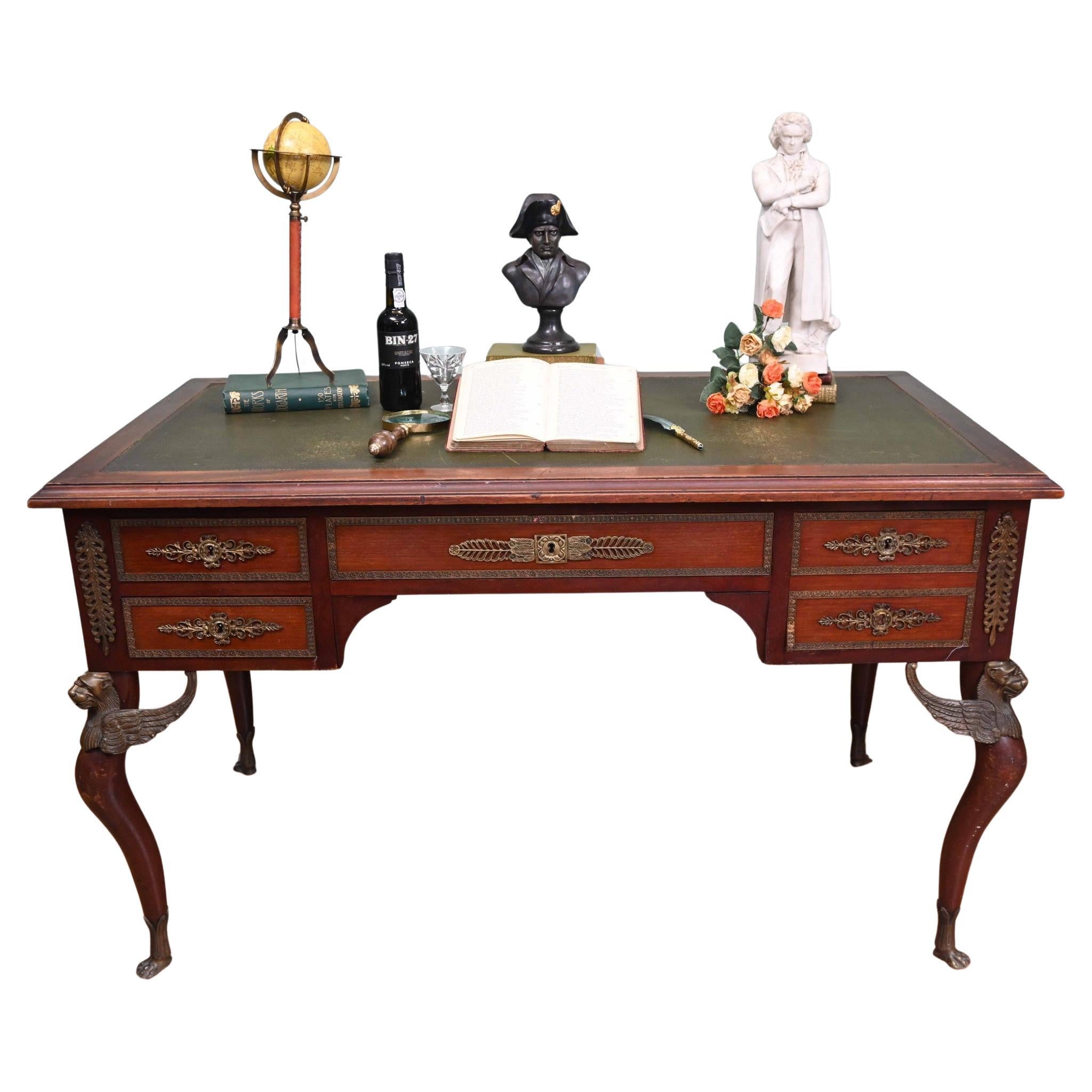 Napoléon III Bureau Plat Table à écrire en acajou 1890