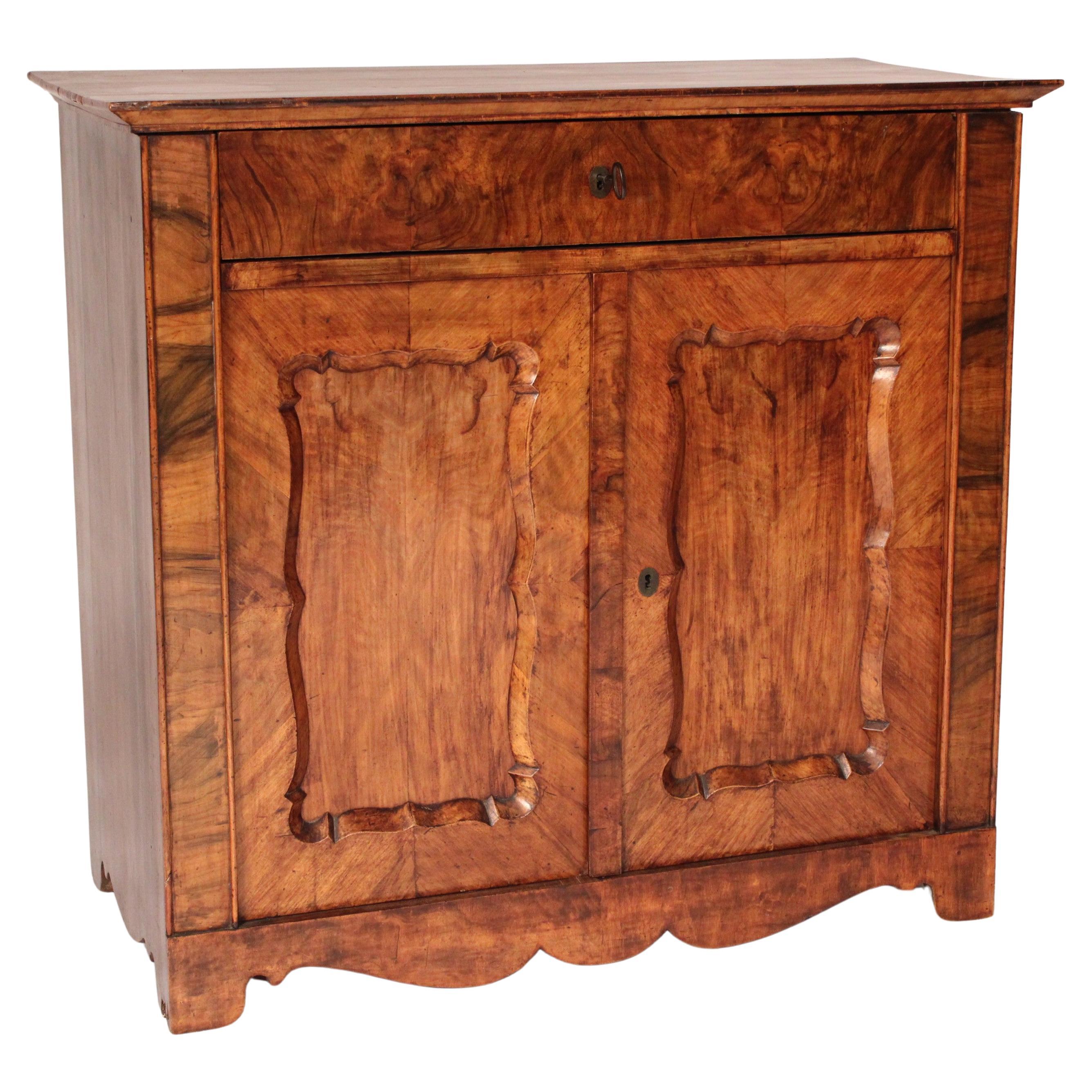 Napoleon III Burl Walnut Two Door Cabinet in vendita