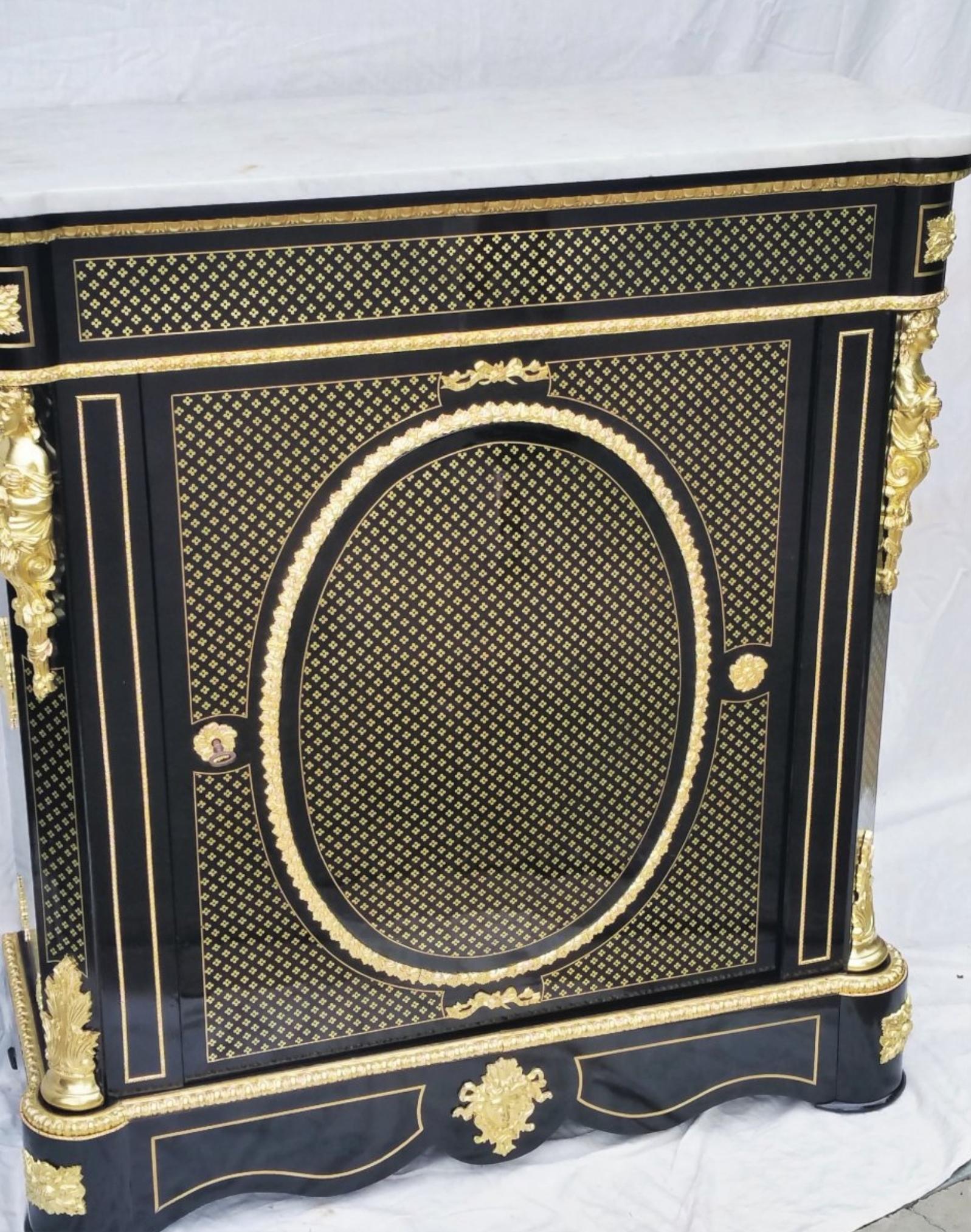 Napoleon III Cabinet in Boulle Queen's Style Marquetry, France, 1860 In Good Condition In Paris, FR