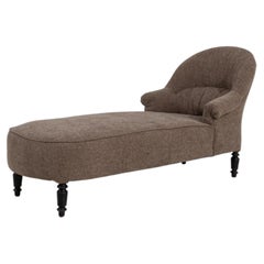 Napoleon III Chaise Longue, Curved Wood Design, France, Circa 1880
