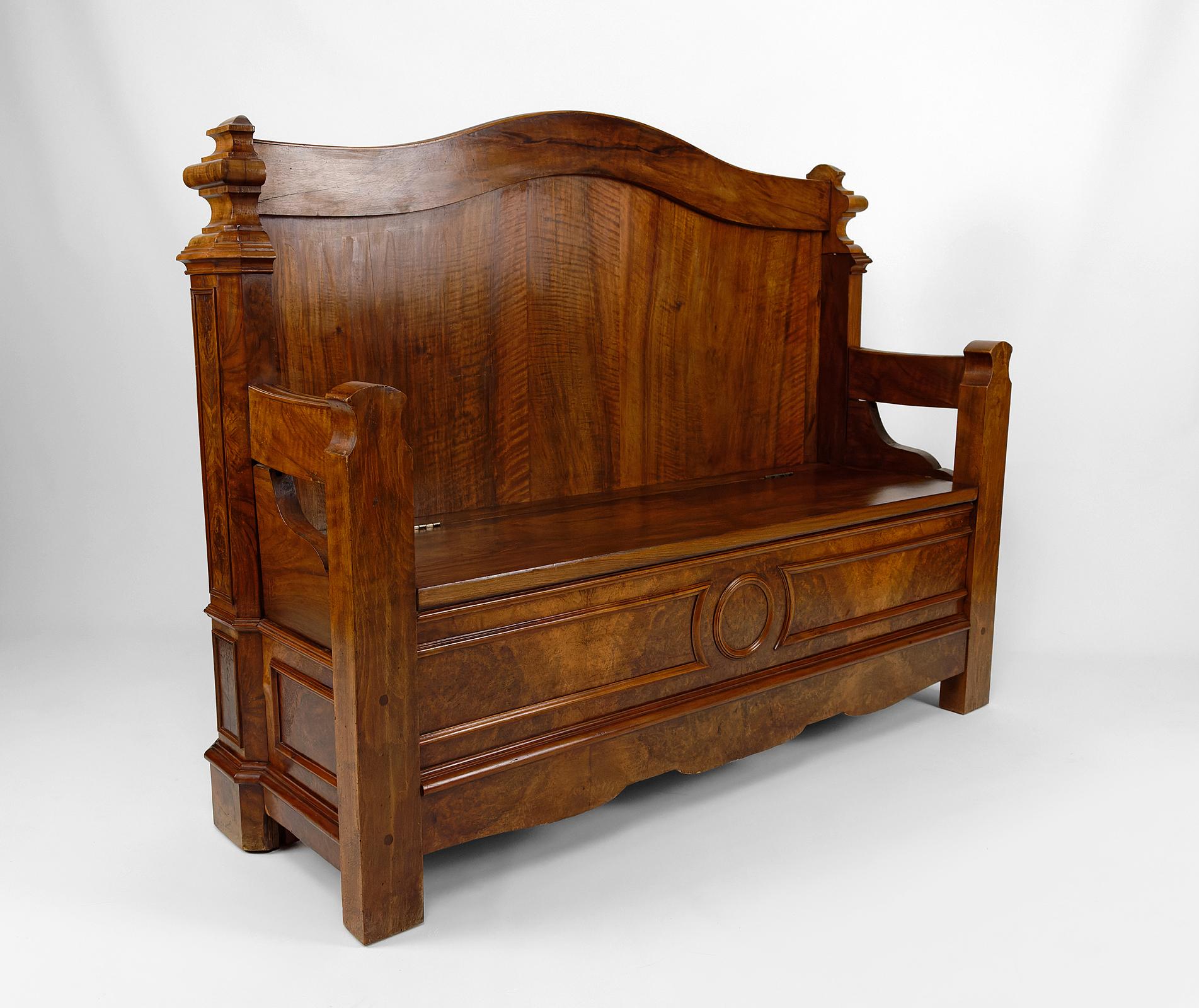 French Napoleon III chest bench in walnut, France, circa 1860 For Sale