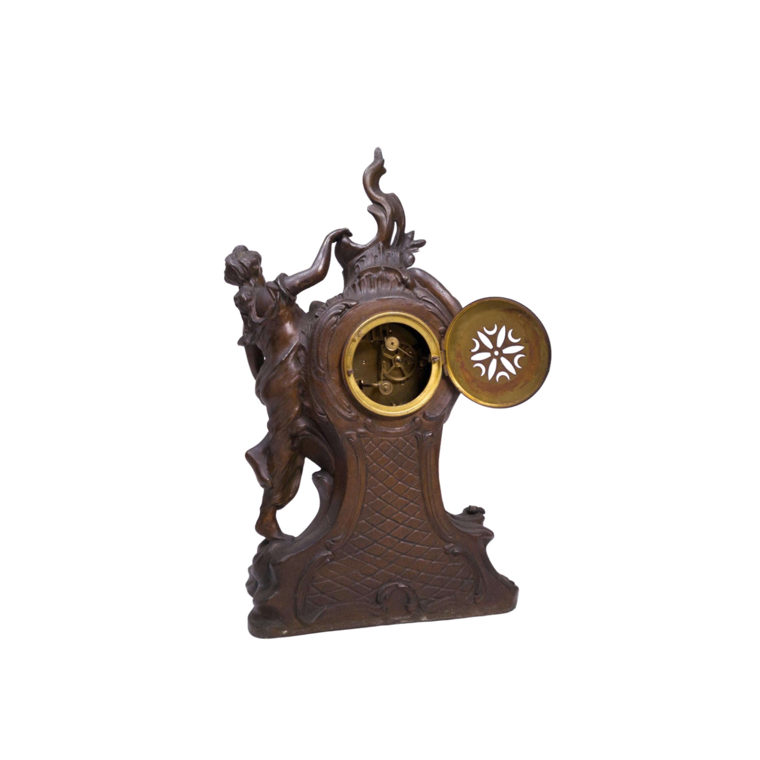 Métal Horloge de cheminée Napoléon III, 19e siècle en vente