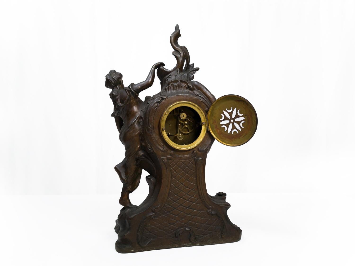 Reloj de mesa con chimenea Napoleón III, Siglo XIX siglo XIX en venta