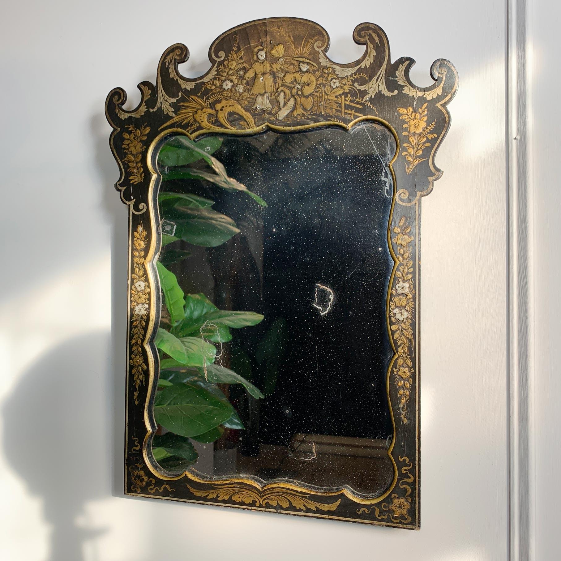 Wunderschöner schwarz lackierter Chinoiserie-Spiegel aus dem 19. Jahrhundert, der aus dem Nachlass der Nachkommen der Familie von Jules Verne, der Familie Salomon-Mortello, nach dem Verkauf ihres Anwesens (Hôtel Particulier) auf dem Boulevard Camus