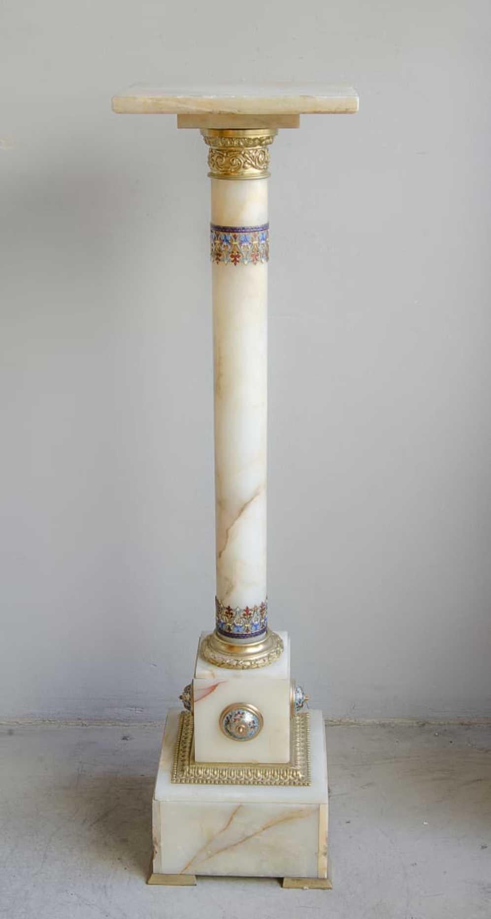 Napoleon III column
bronze, marble and cloisone enamel
Origin France of the 19th century
perfect condition.
The Napoleon III style had its heyday during the 1850s and 1880s. Emperor Napoleon wanted to emulate the lavishness and elegance of the First