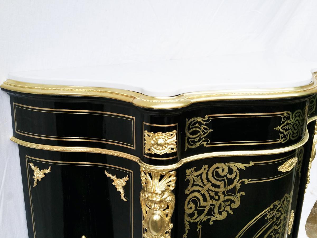 Napoleon III Curved Unique Cabinet in Boulle Marquetry, France, 19th Century (Napoleon III.)
