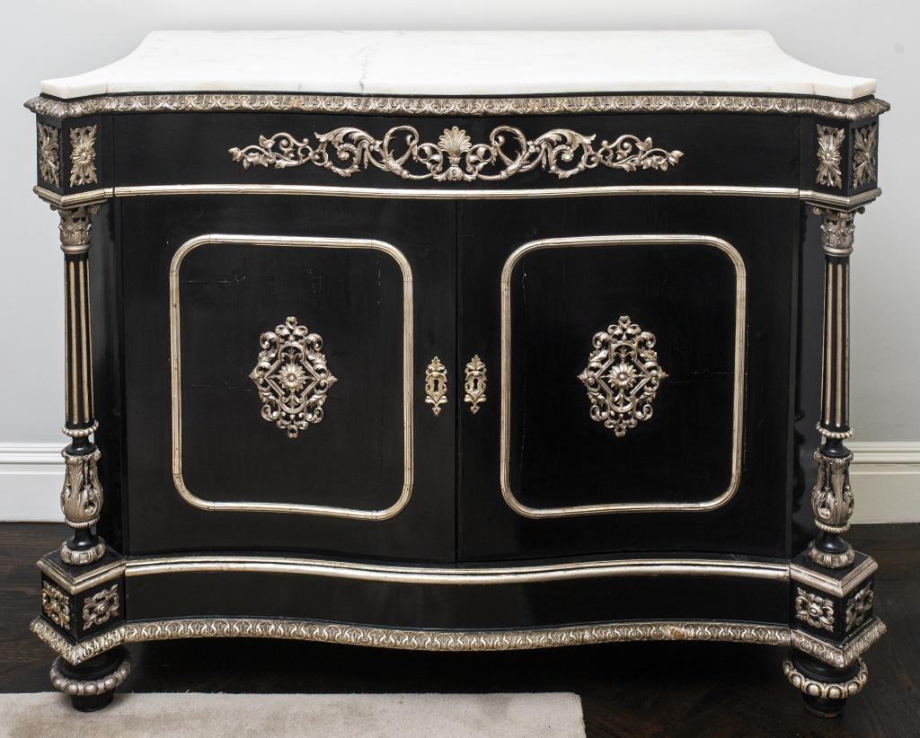 Napoleon III Ebonized Meuble d'Appui Cabinet In Good Condition For Sale In New York, NY