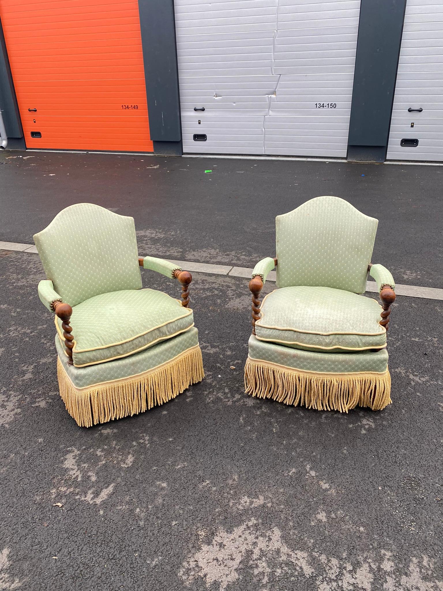 2 chaises Napoléon III, France, datant d'environ 1930 en vente 2